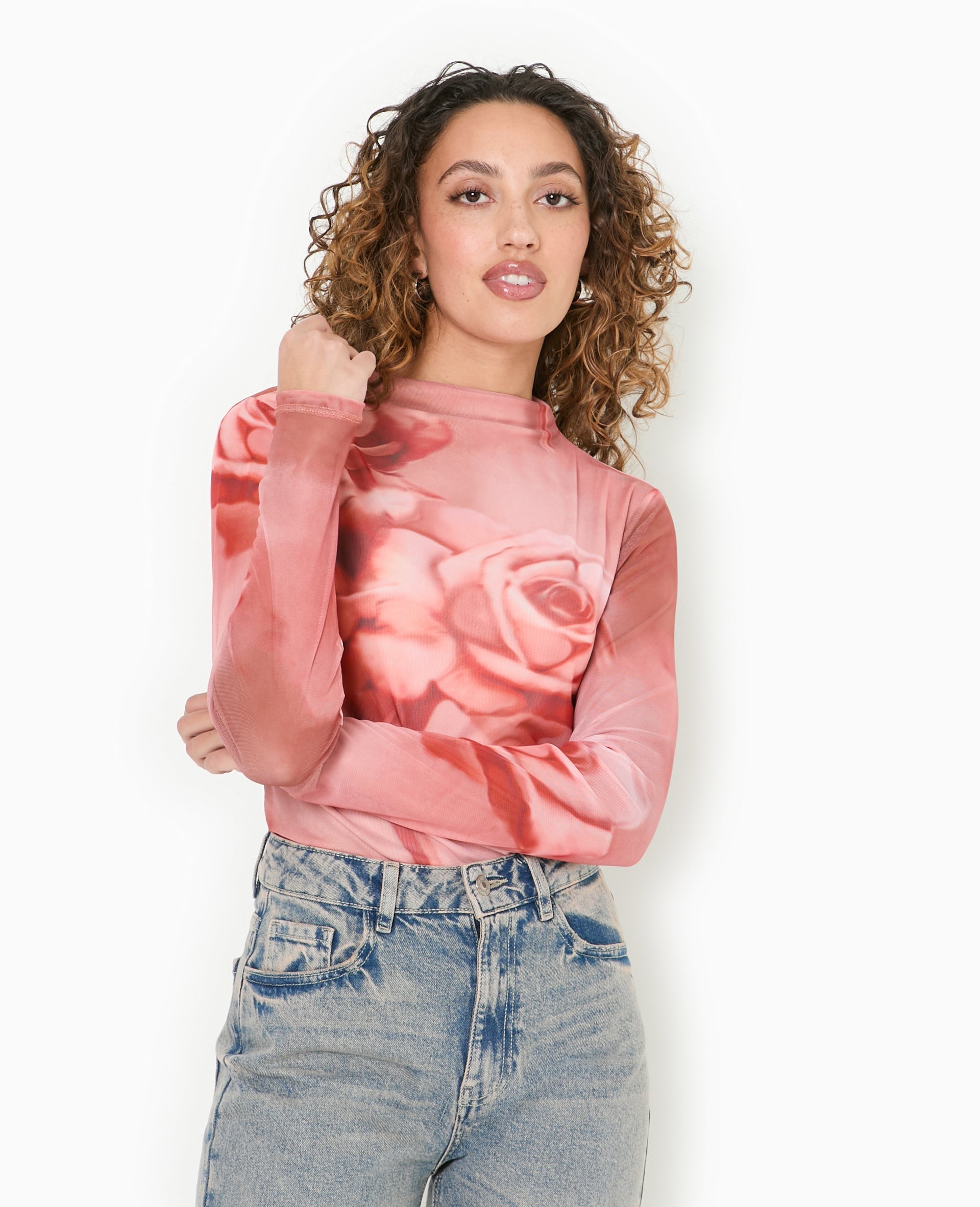 Top manches longues en résille motif roses