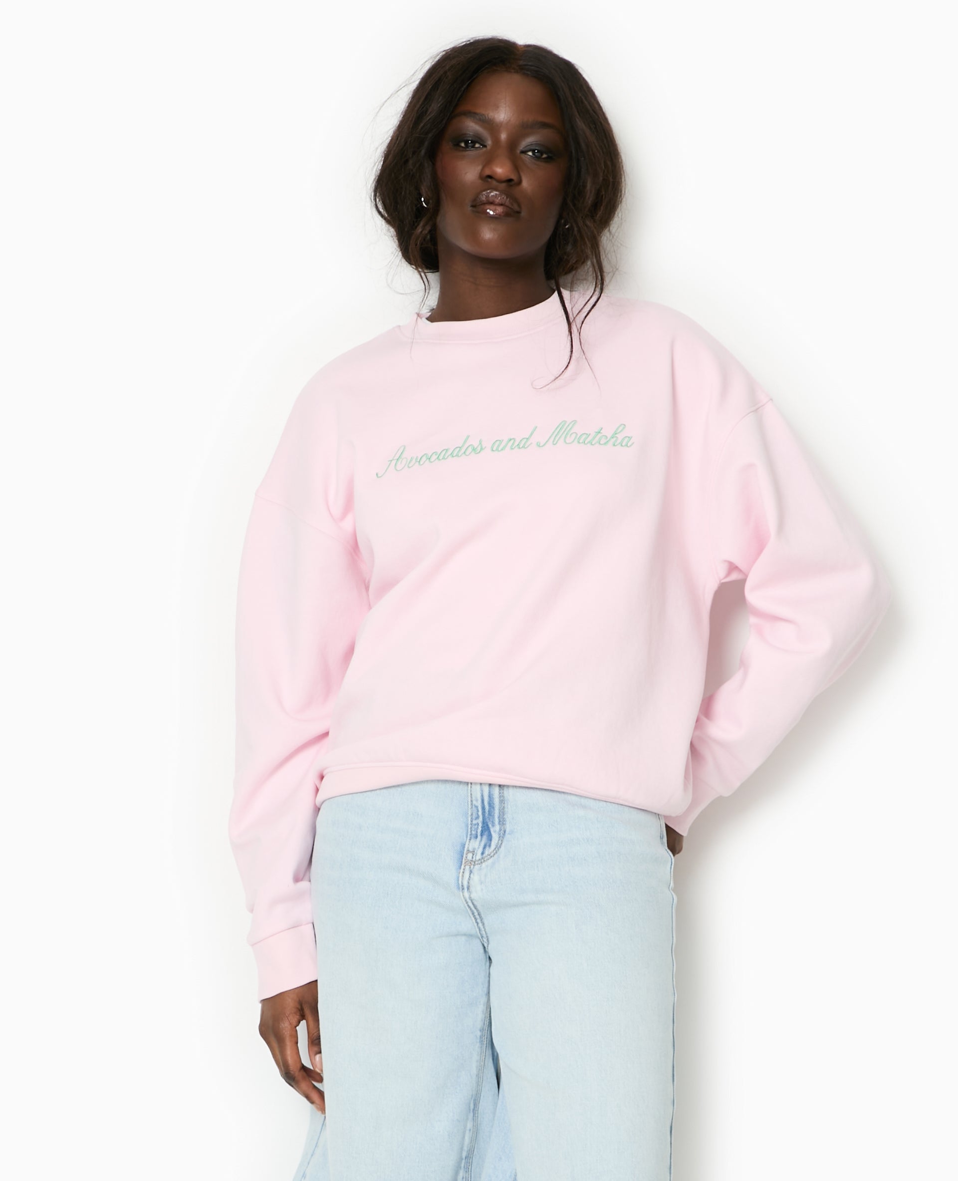 Sweat oversize avec broderies devant et dos