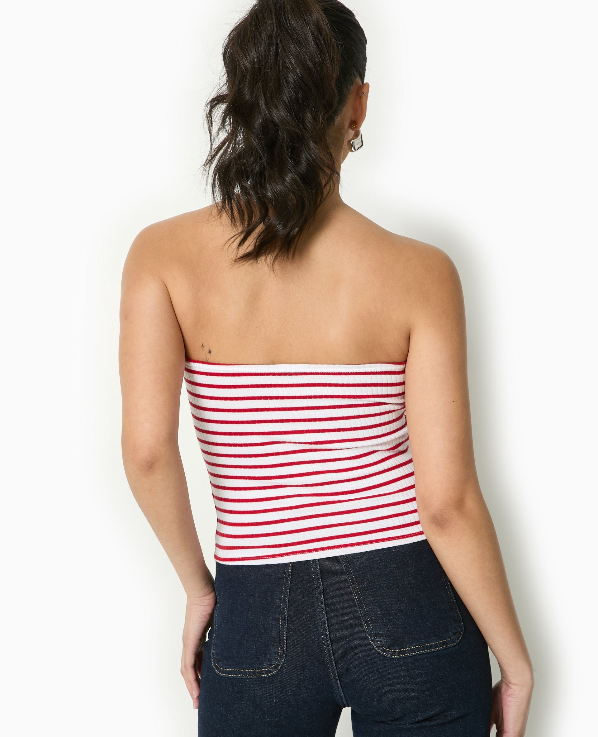 Top bandeau en maille côtelée rayée