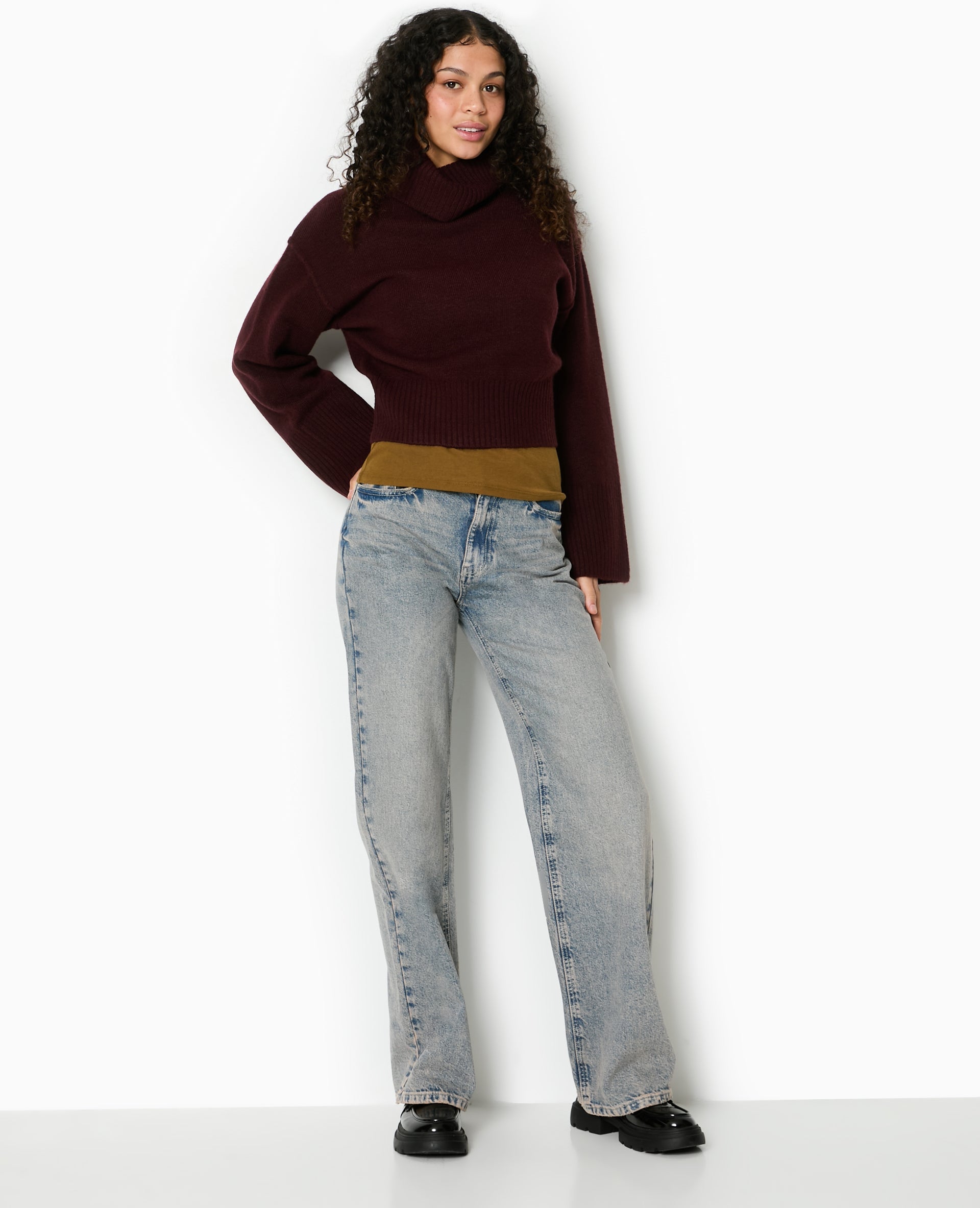 Pull col boule avec manches larges