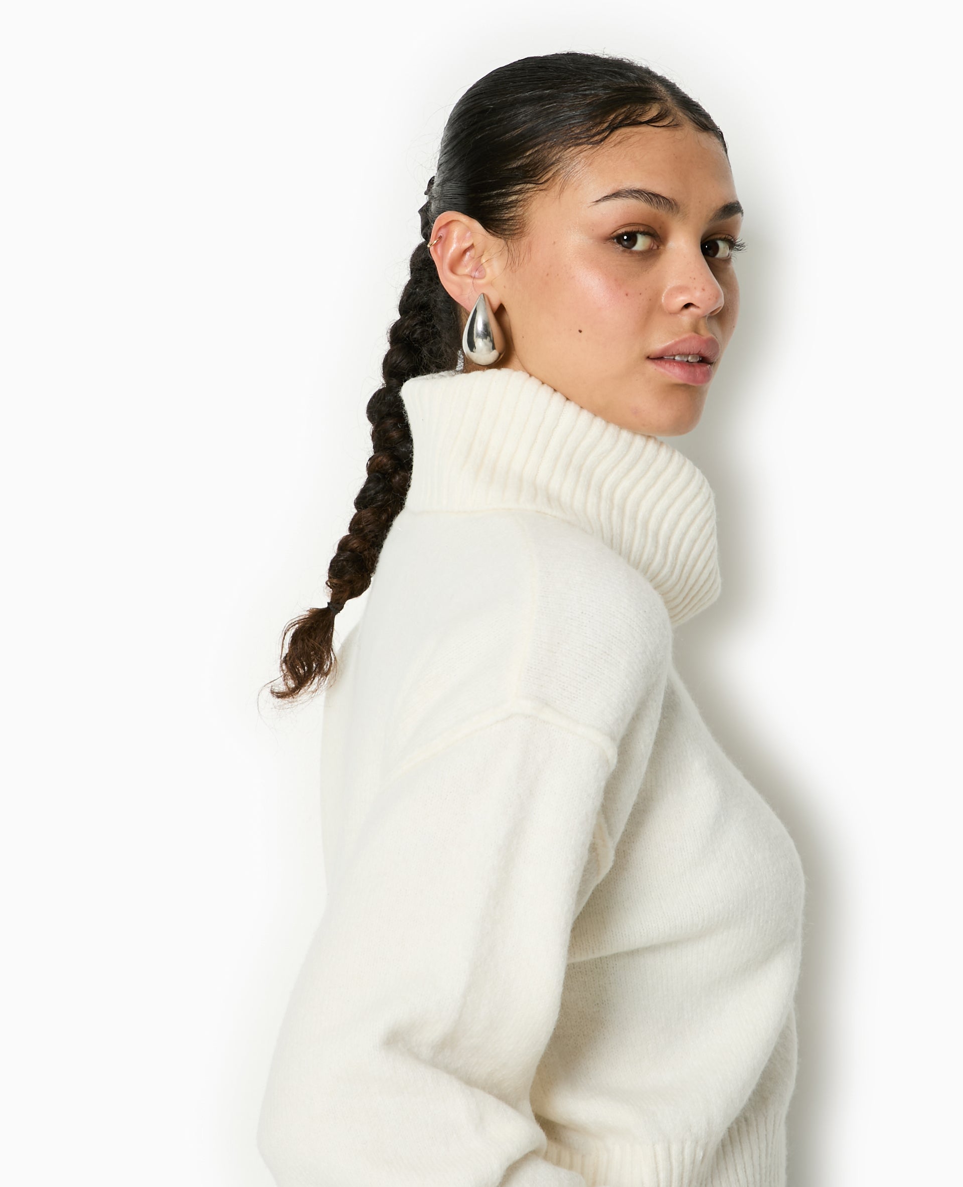 Pull col boule avec manches larges