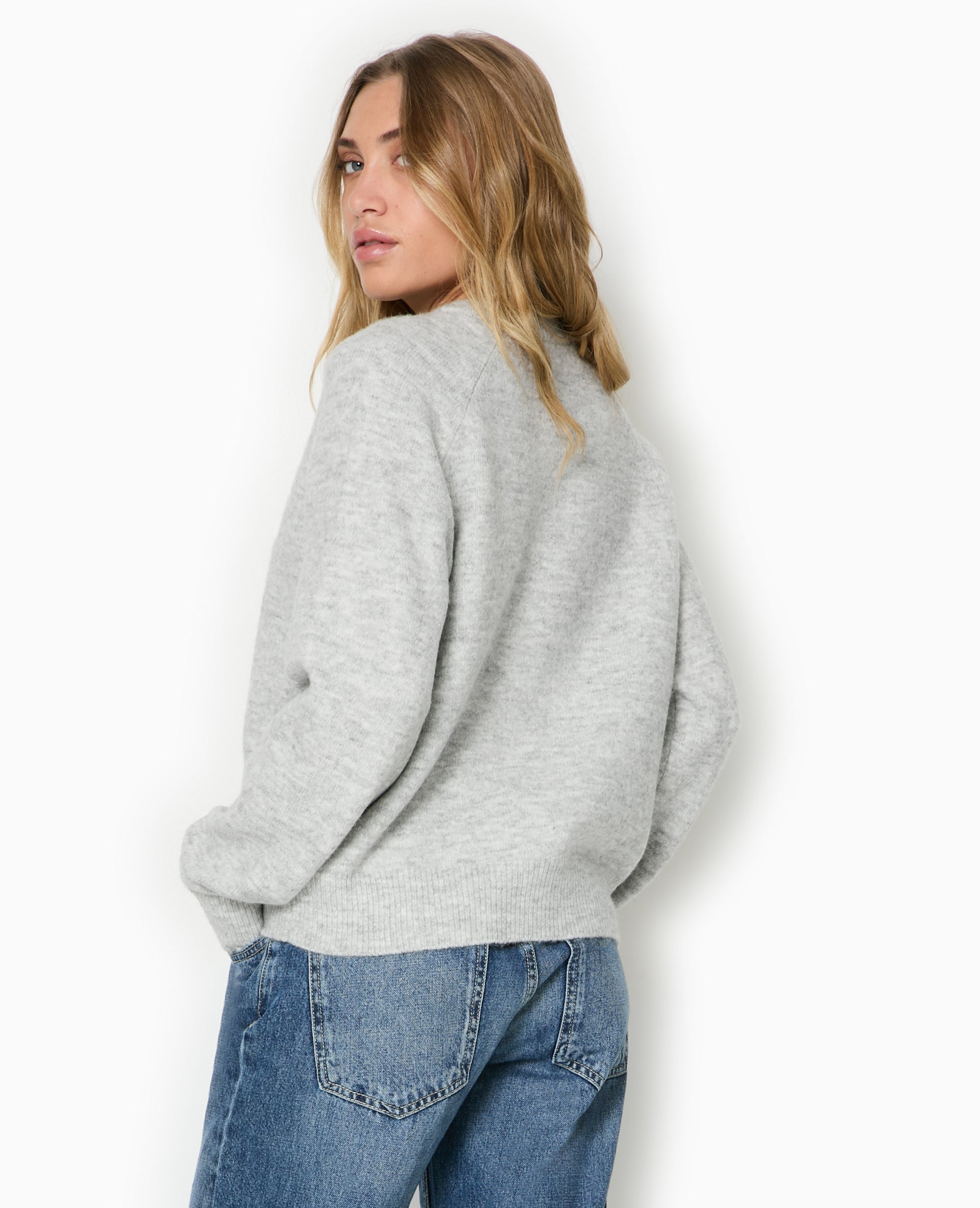 Pull en maille avec chien