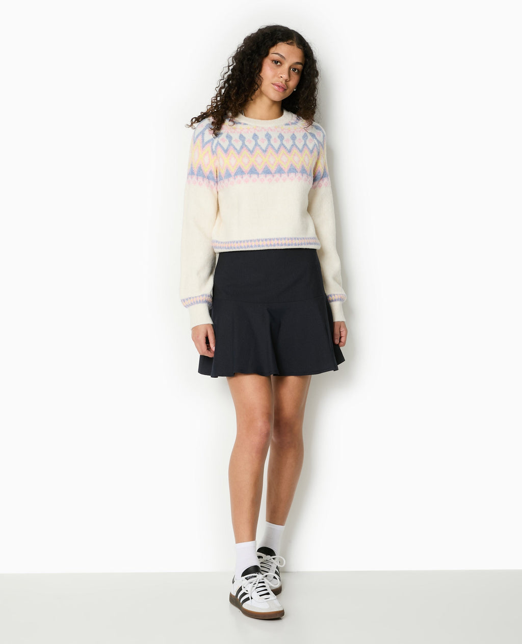 Pull col rond motif jacquard
