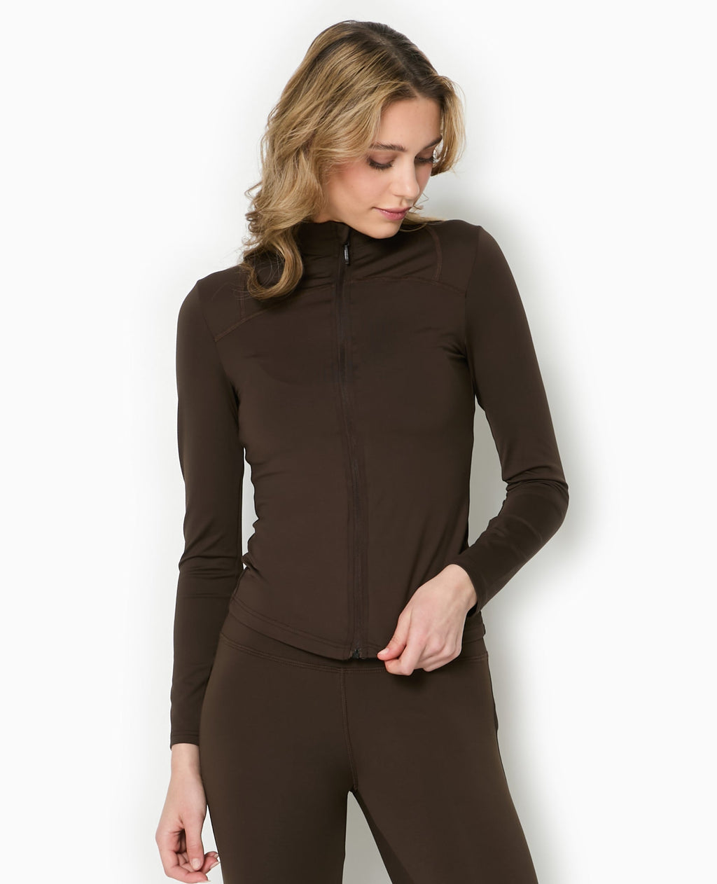 Gilet zippé en maille extensible et sculptante