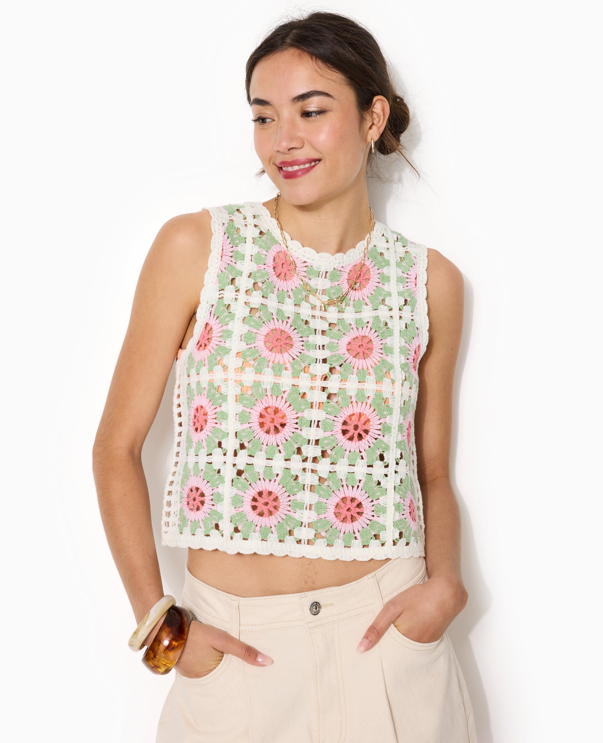Top en maille crochet effet granny square