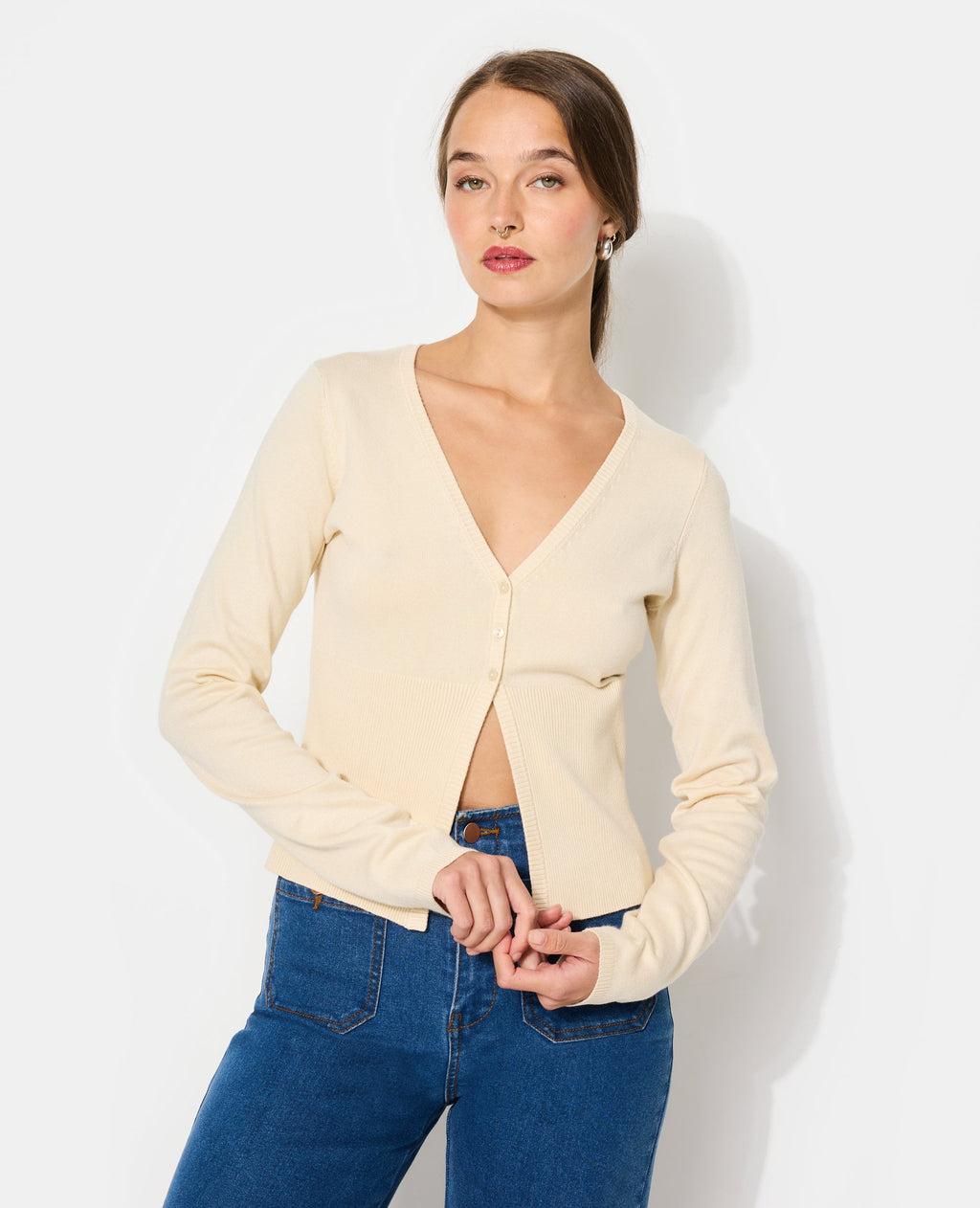 Gilet en maille fine avec grand bord-côtes
