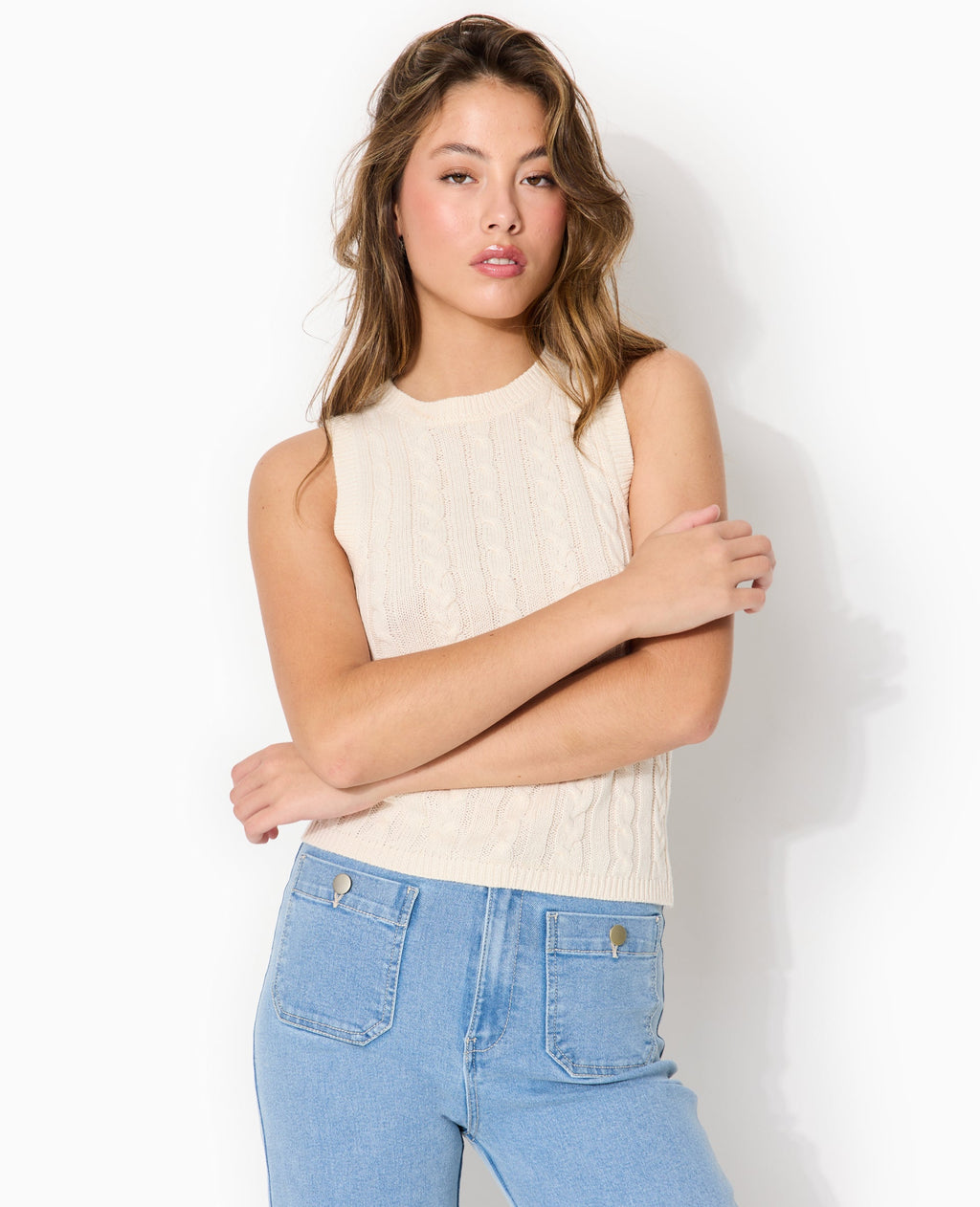 Pull sans manches en maille torsadée