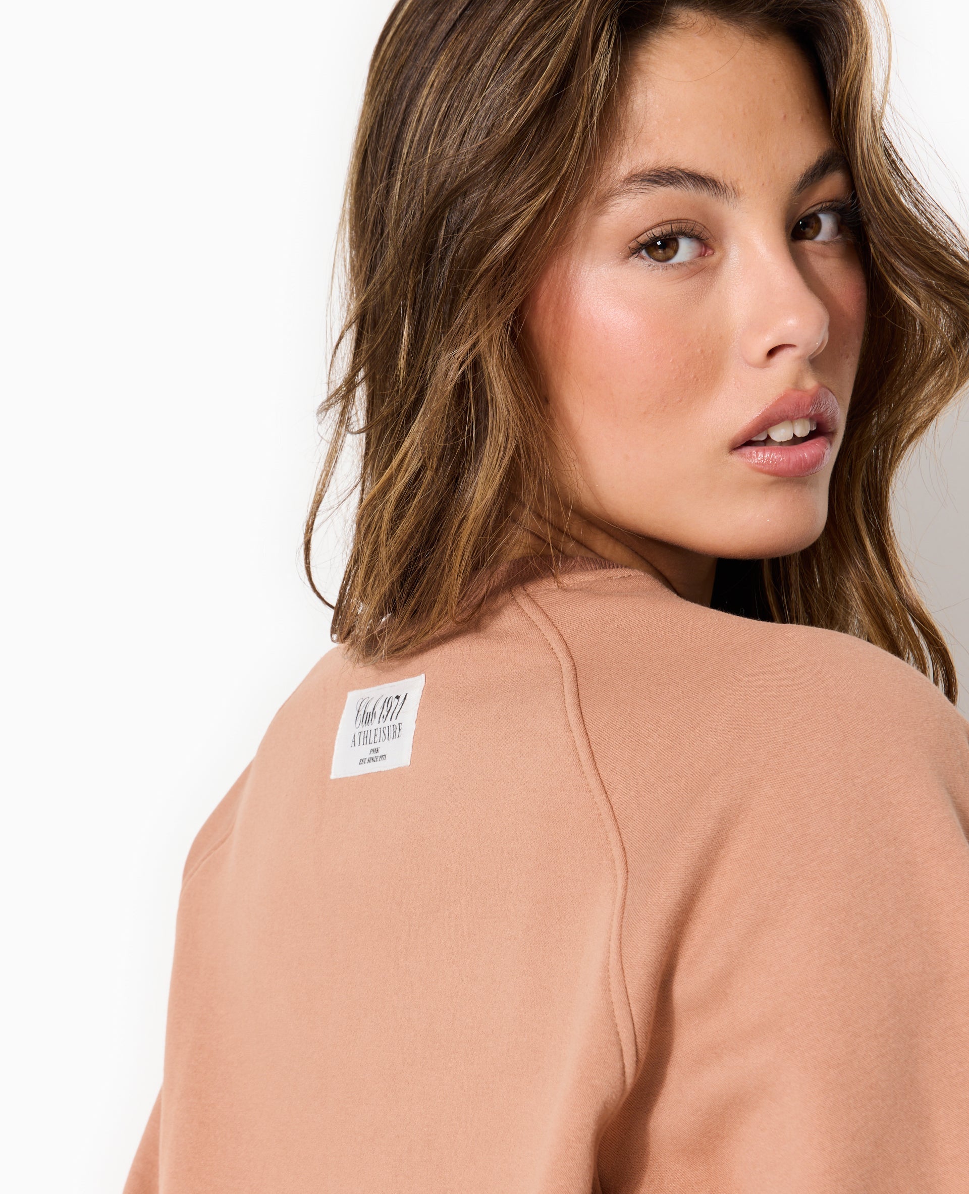 Sweat col rond avec étiquette cousue