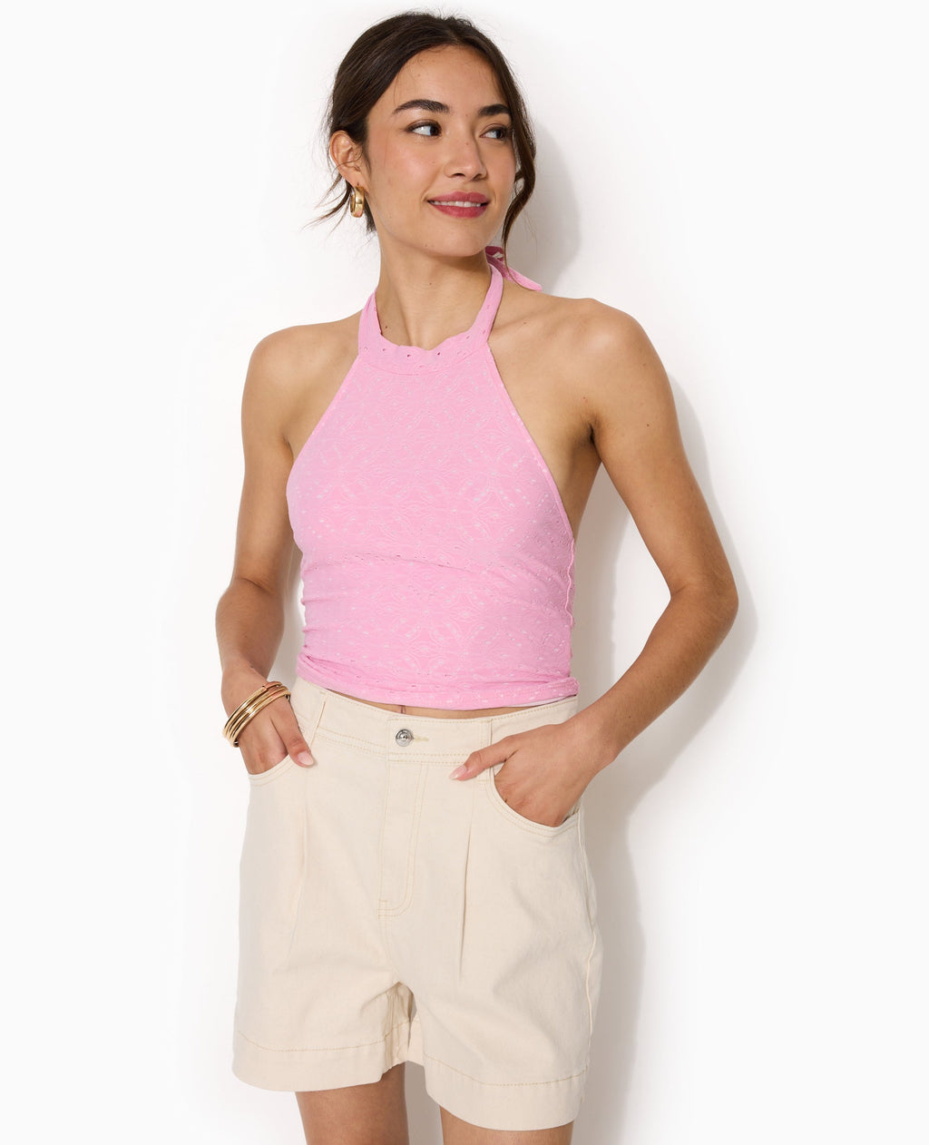 Top dos-nu effet broderie anglaise