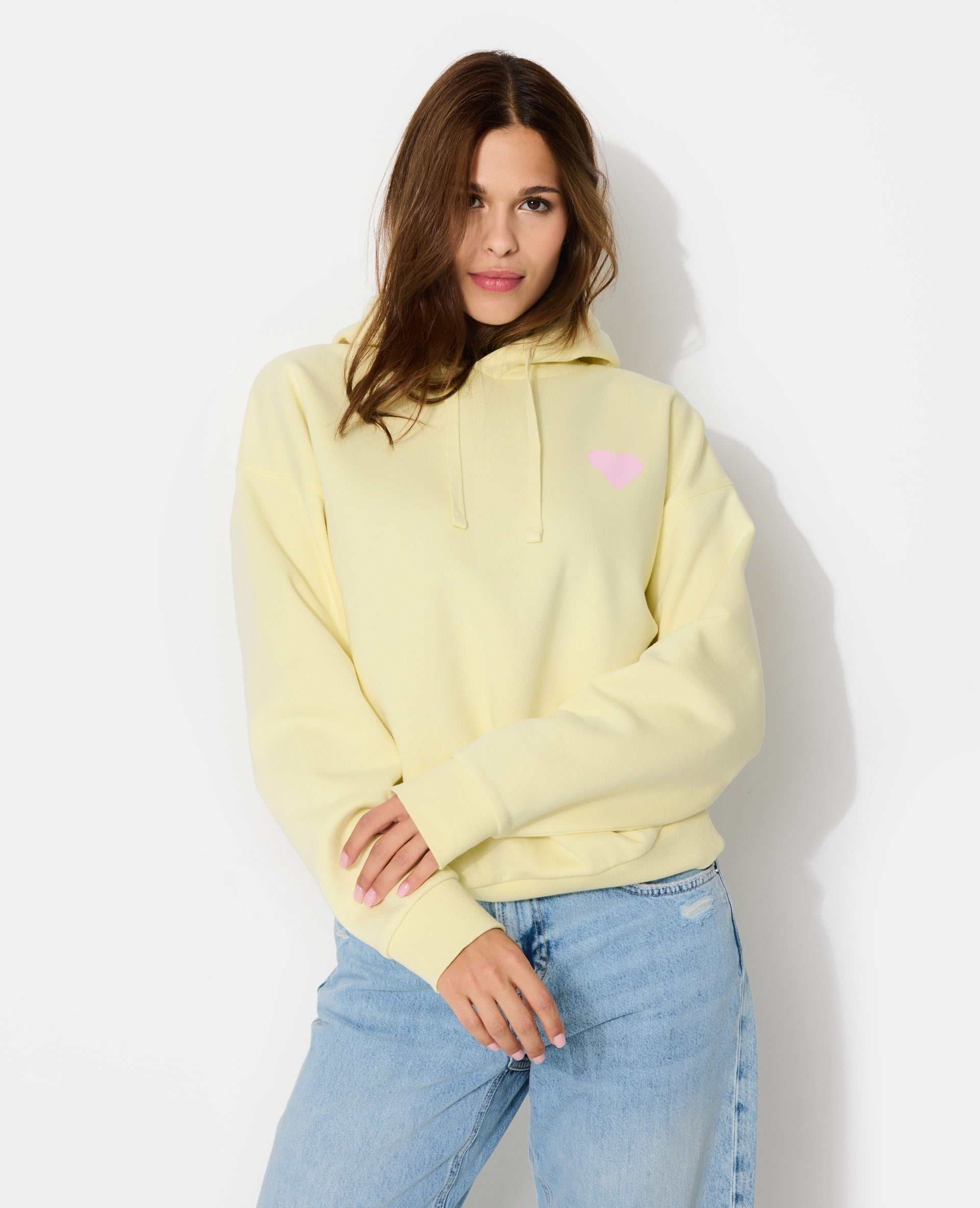 Sweat capuche avec print poitrine et dos