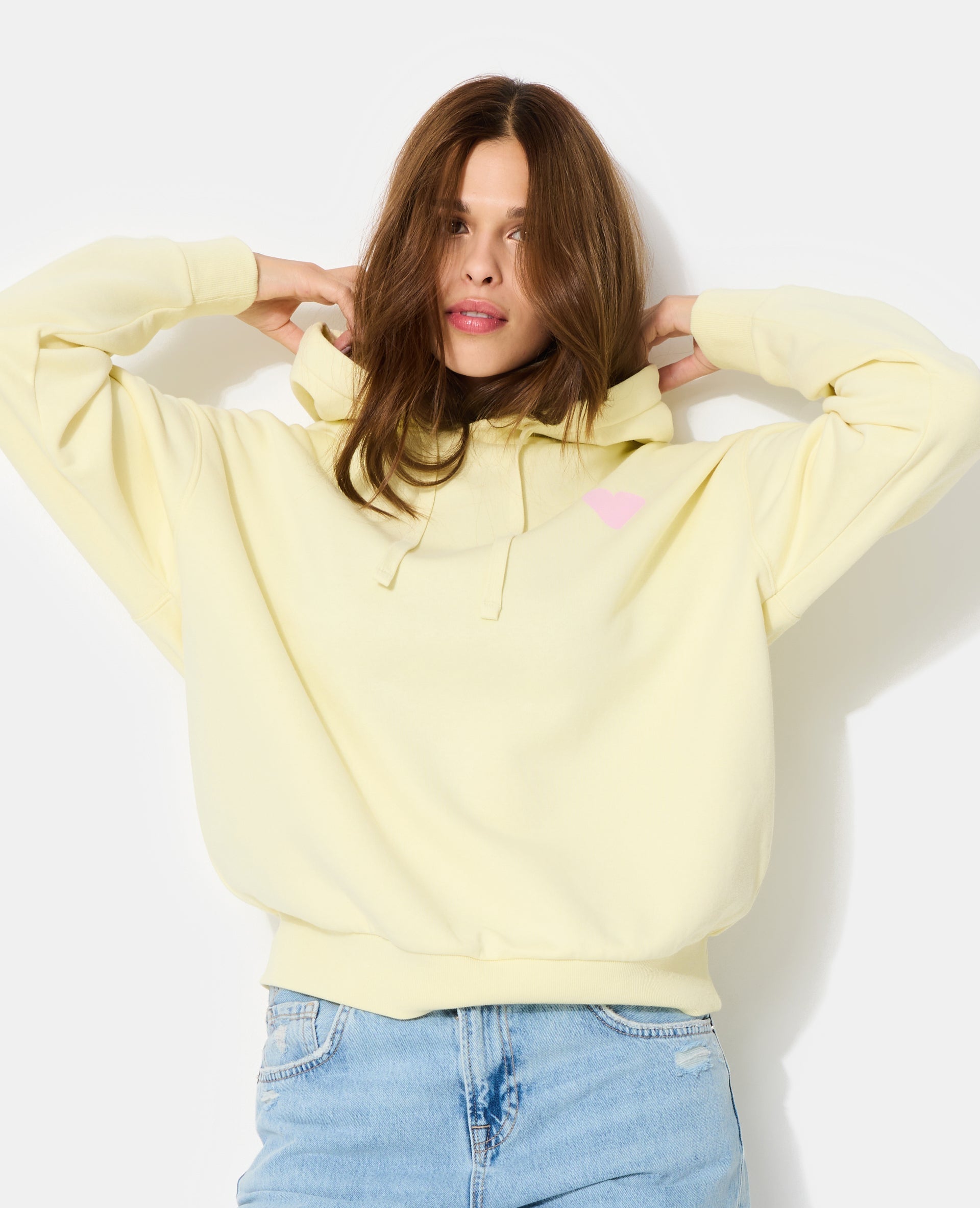 Sweat capuche avec print poitrine et dos