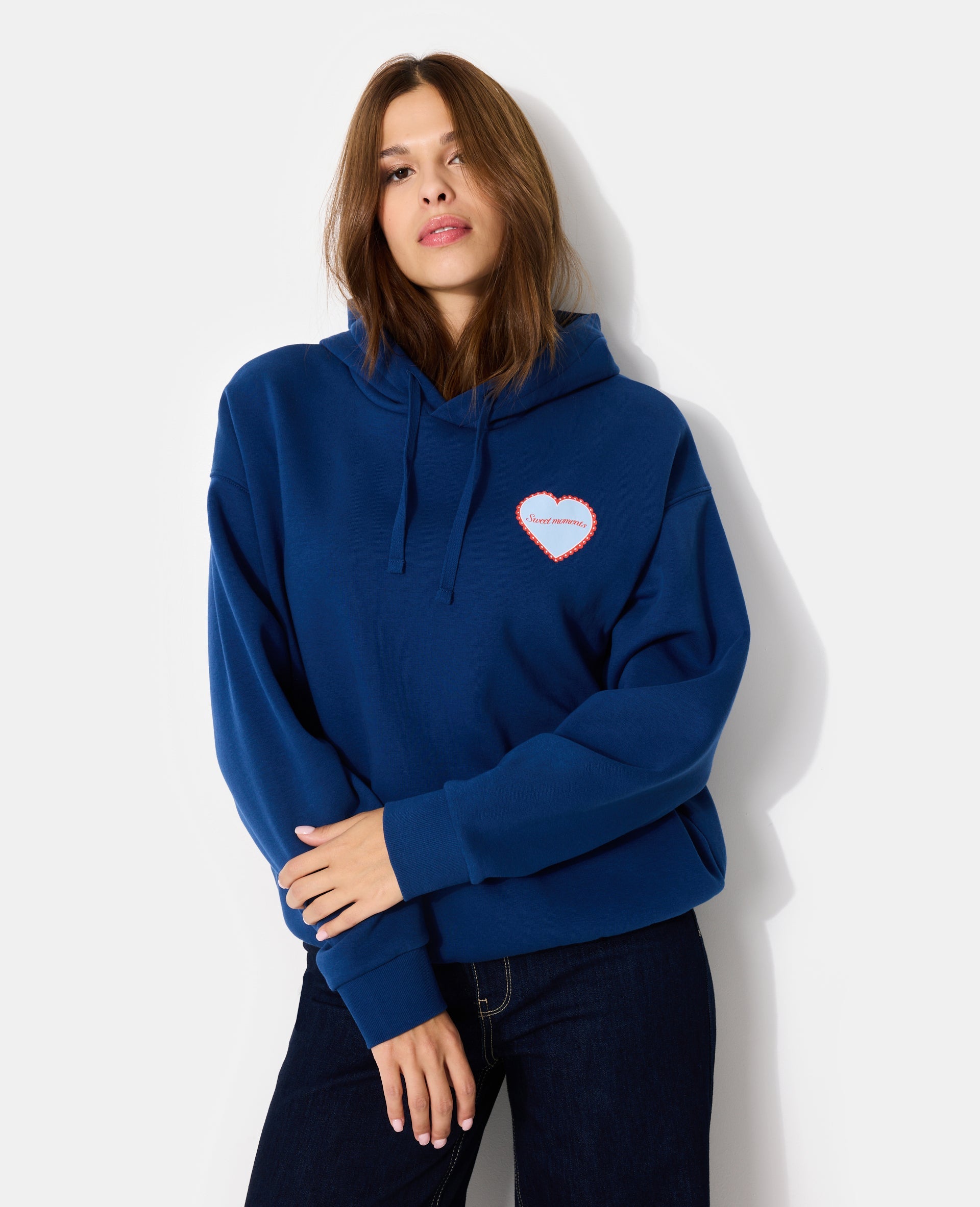 Sweat capuche avec print poitrine et dos