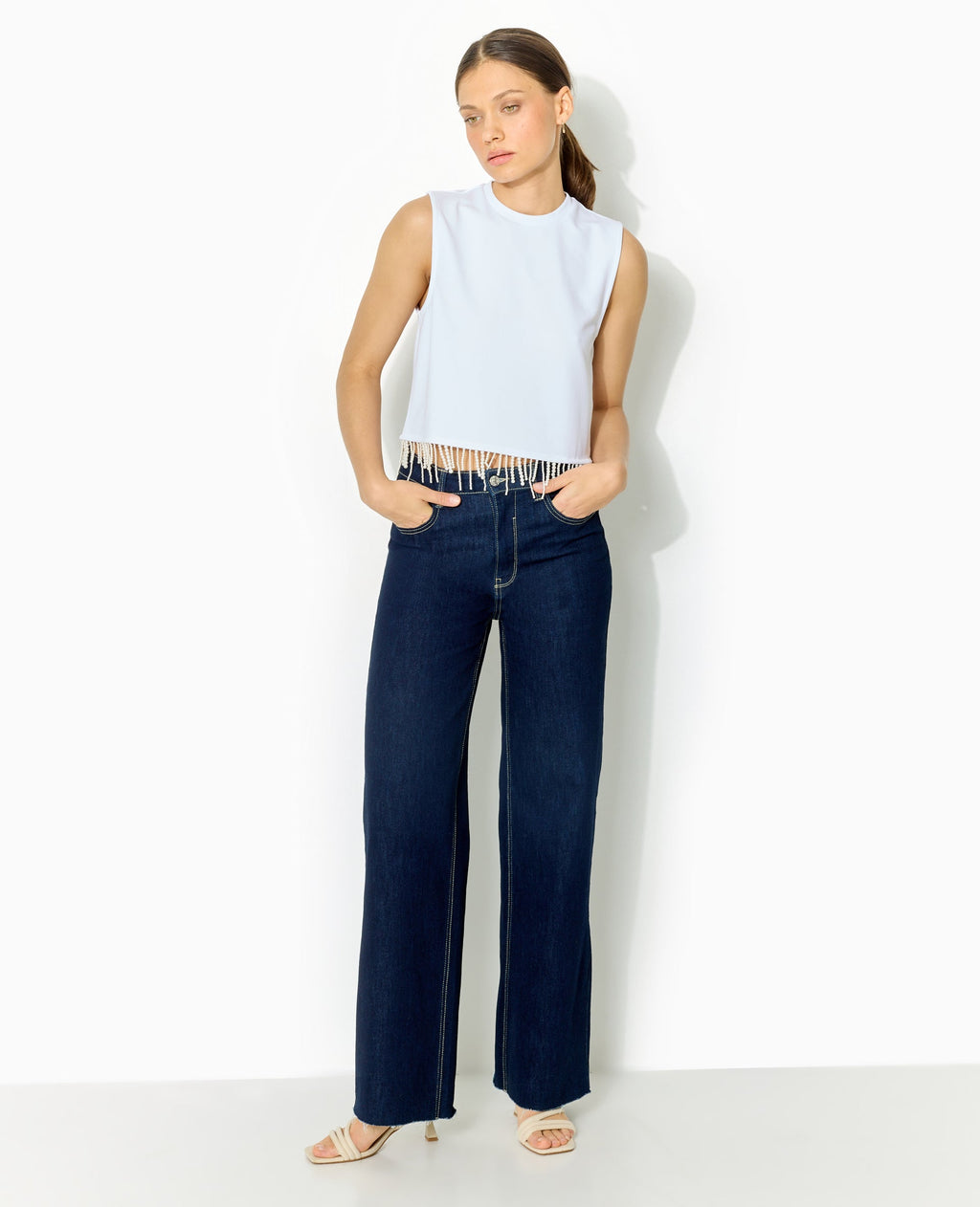 Top sans manches avec franges de perles