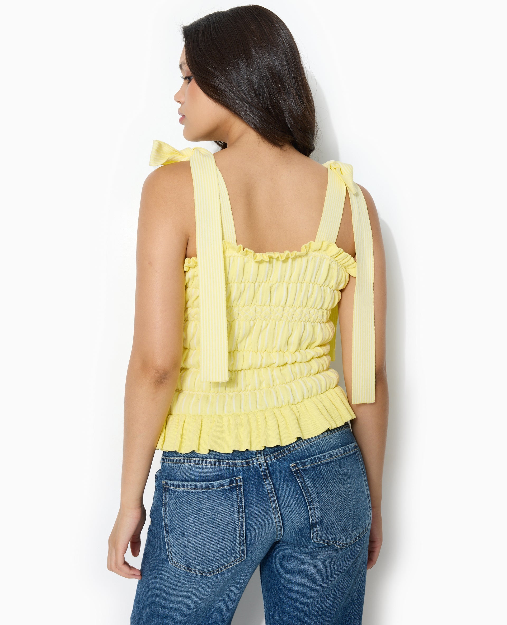 Top en maille avec smock et bretelles à nouer