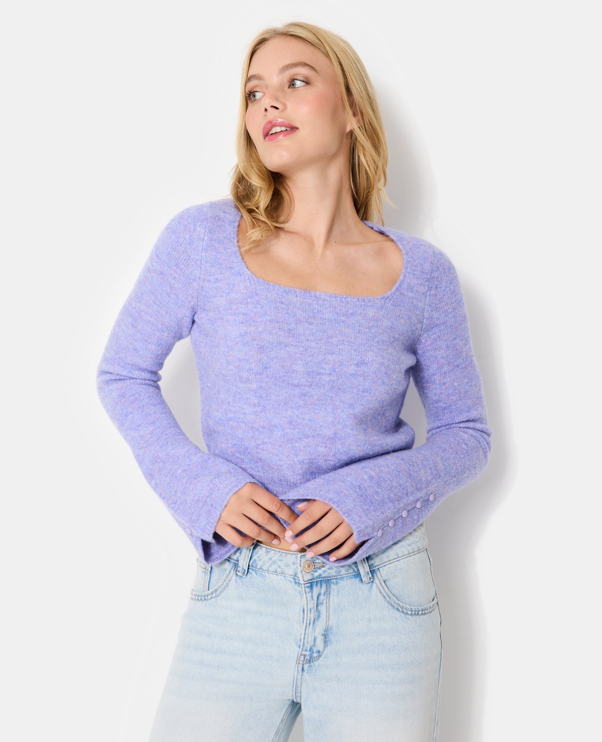 Pull encolure carrée avec manches flare