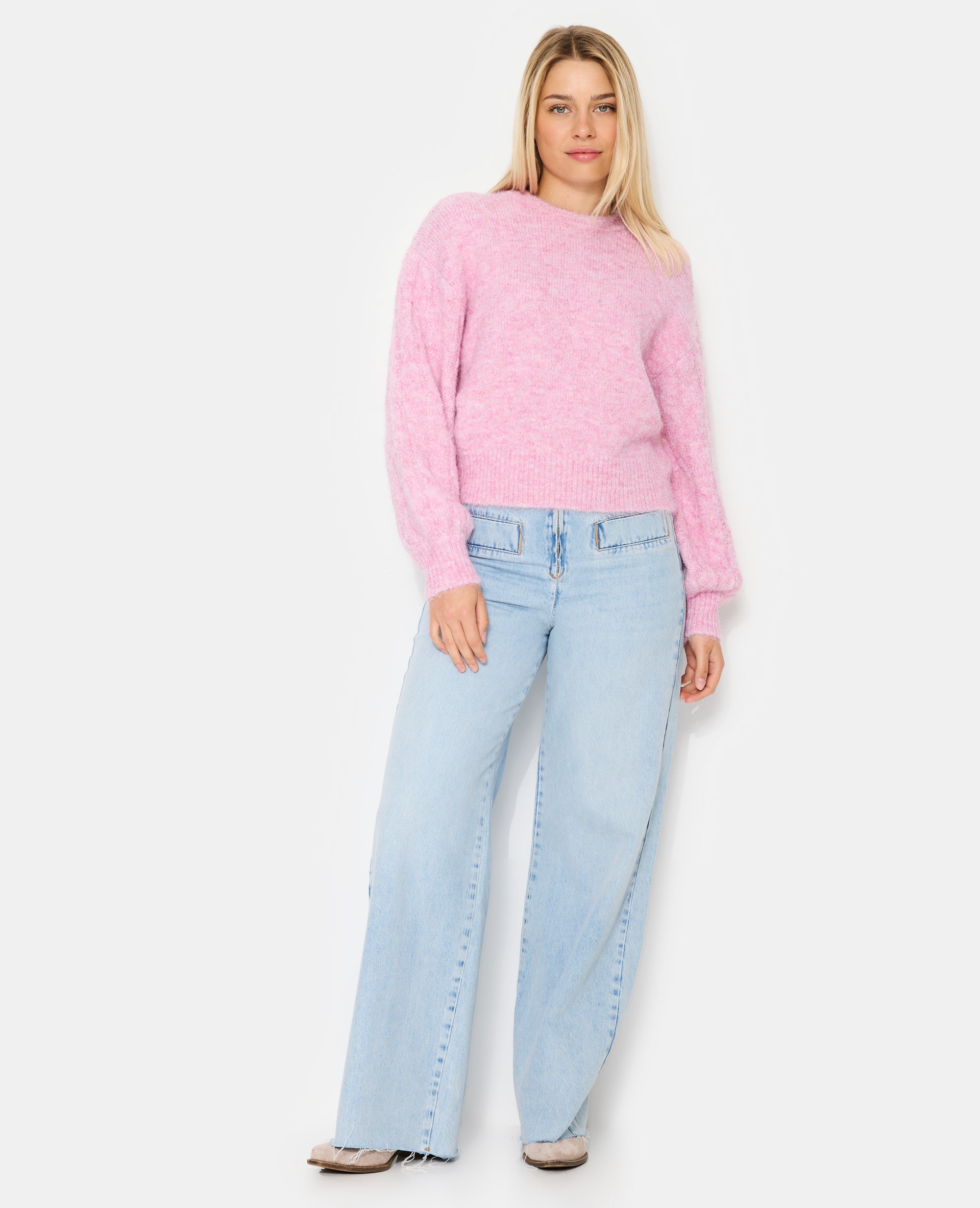 Pull ample avec manches en maille torsadée