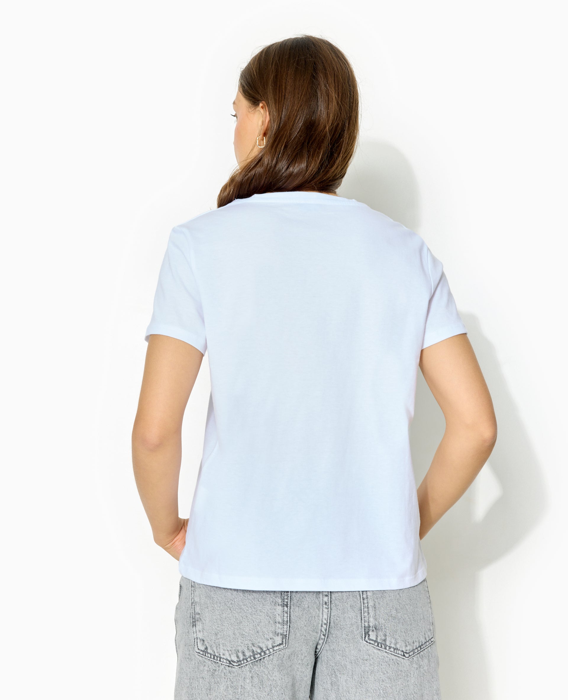 T-shirt col V manches courtes