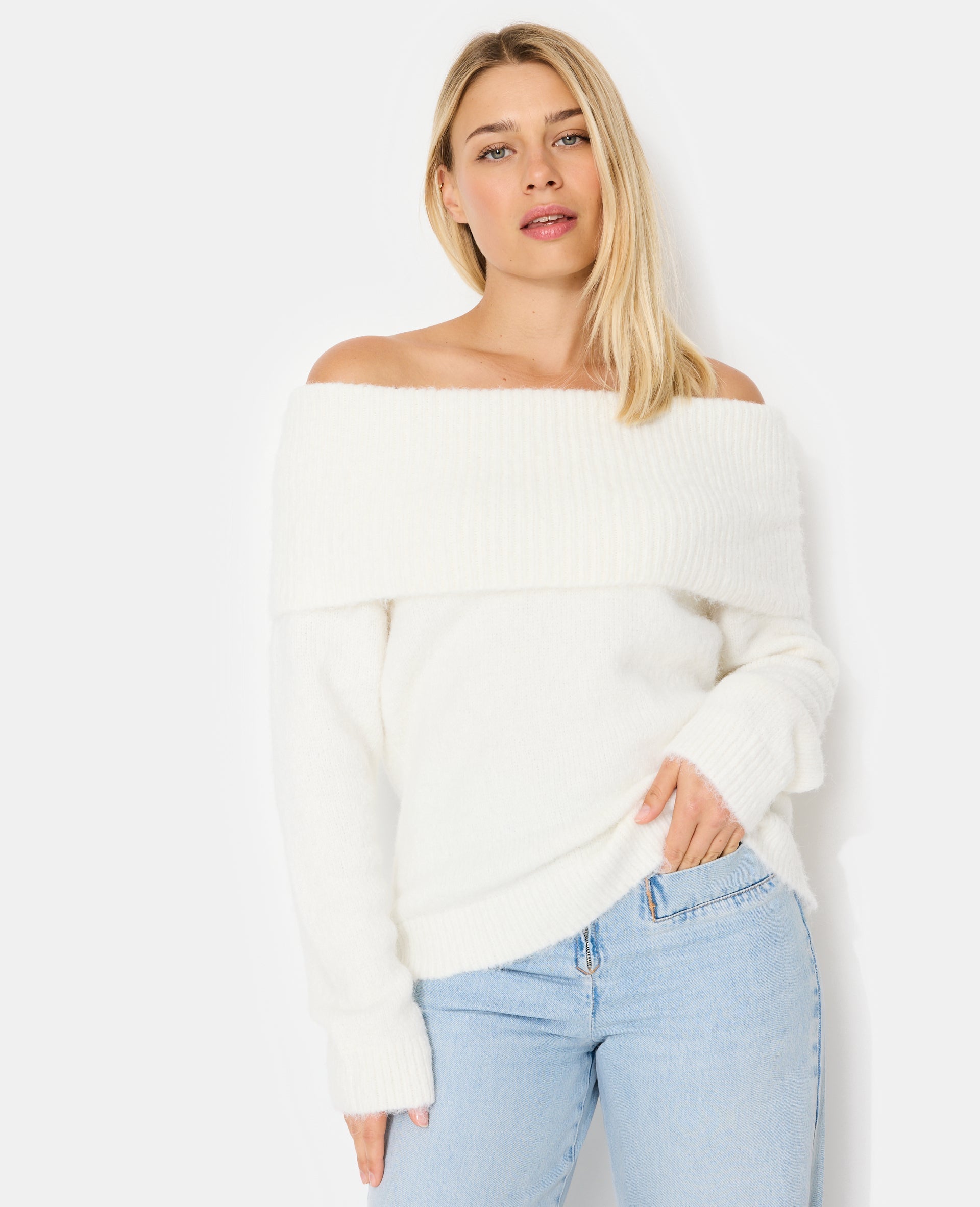 Pull encolure Bardot en maille douce