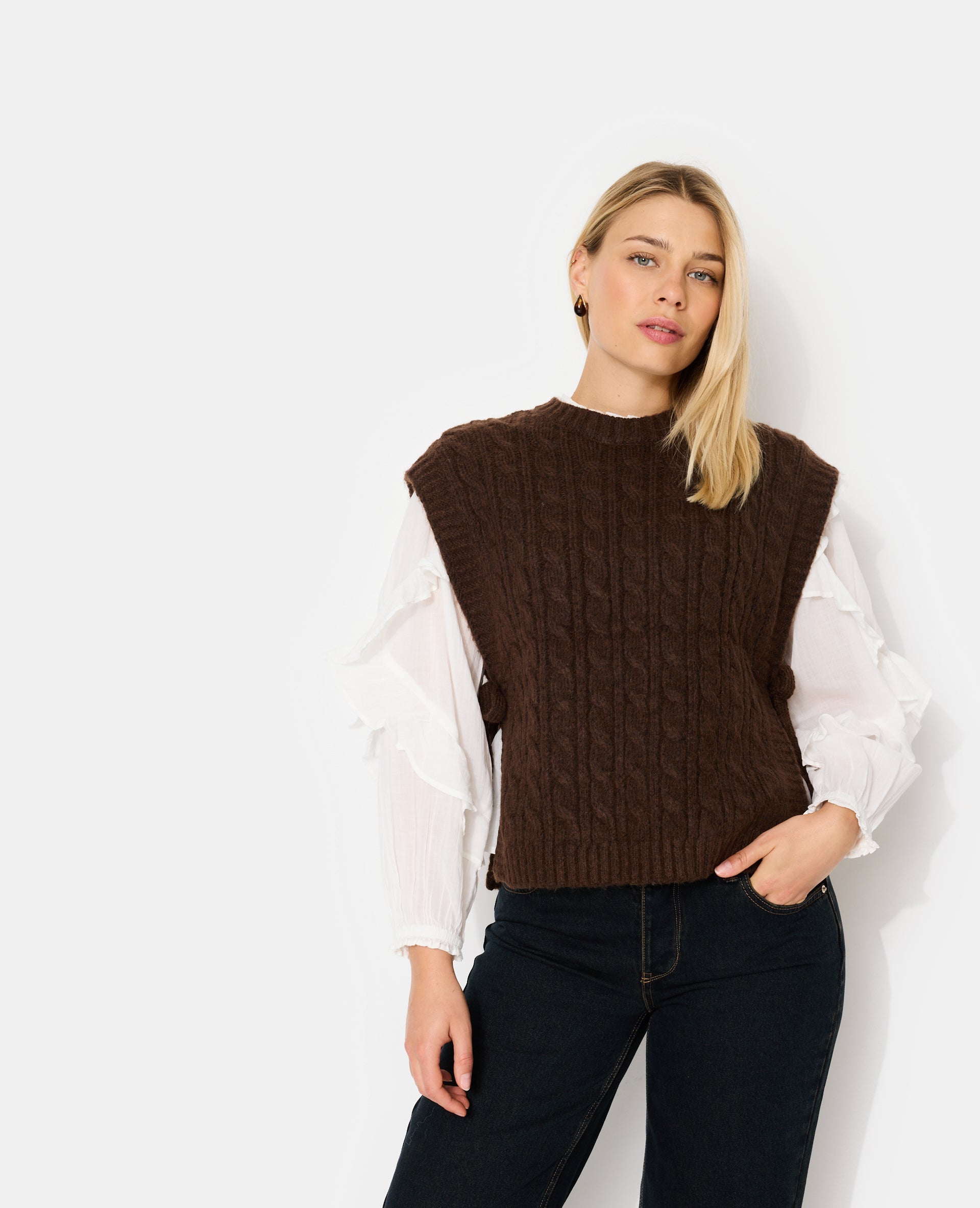 Pull sans manches en maille torsadée avec nouettes