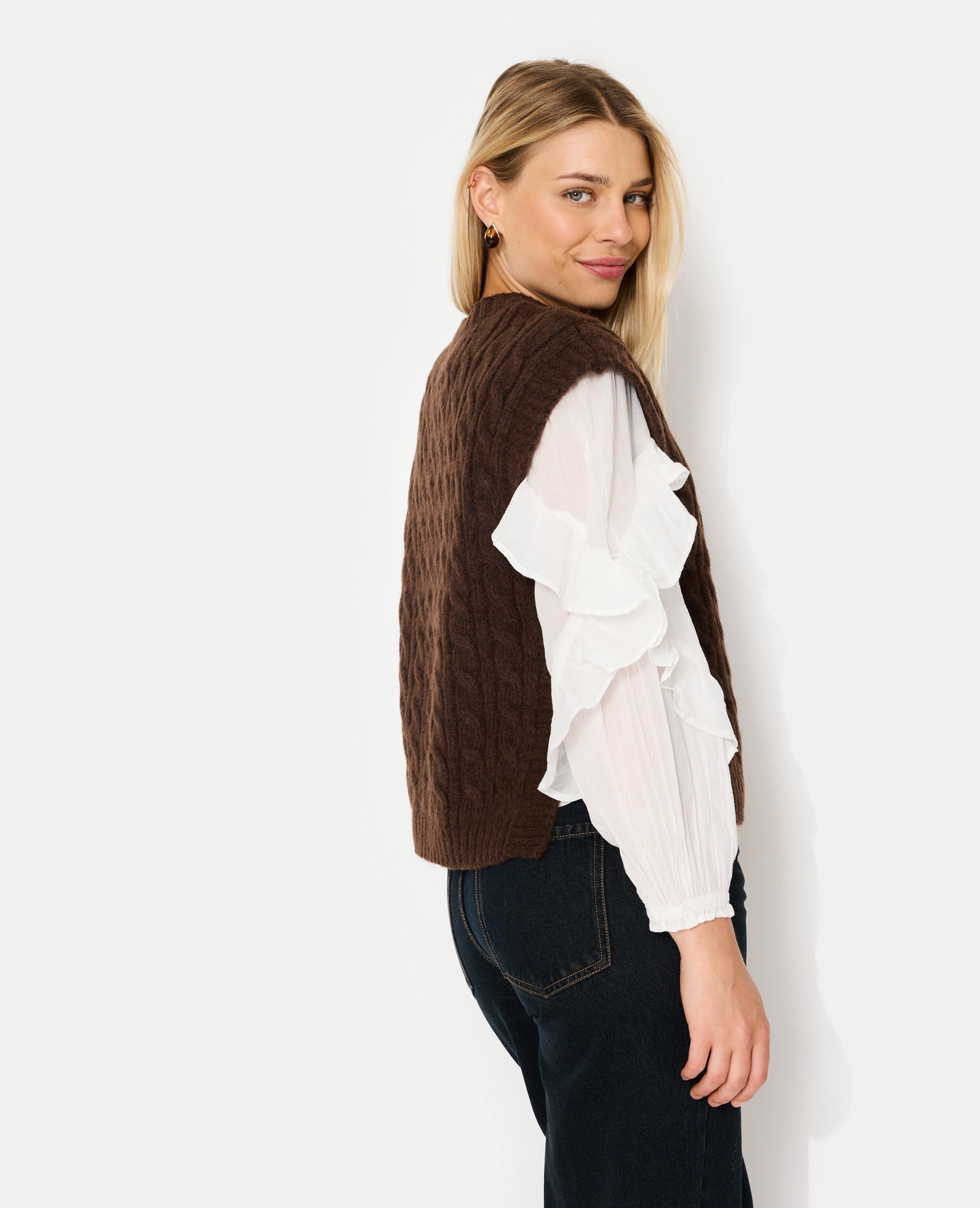 Pull sans manches en maille torsadée avec nouettes