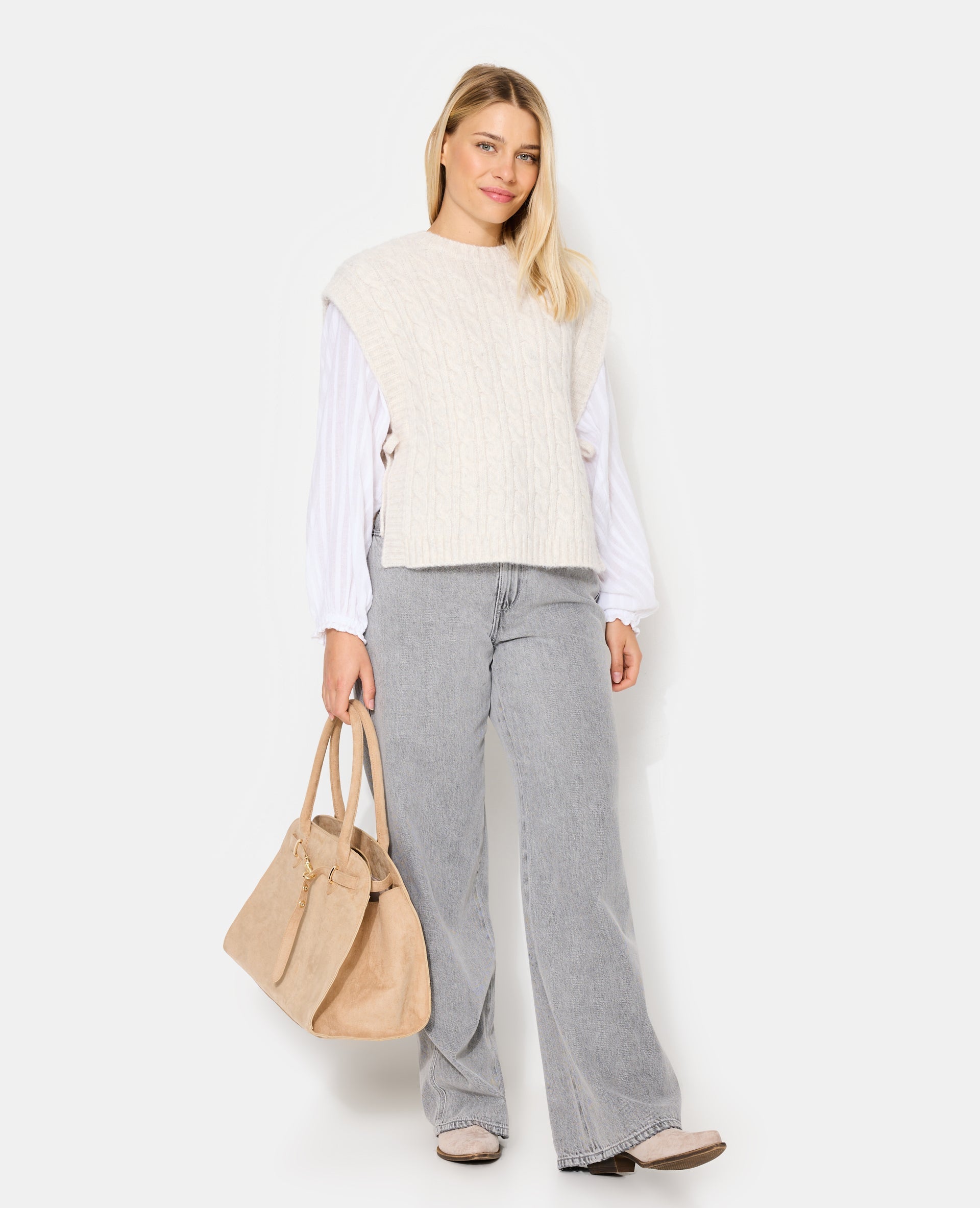 Pull sans manches en maille torsadée avec nouettes