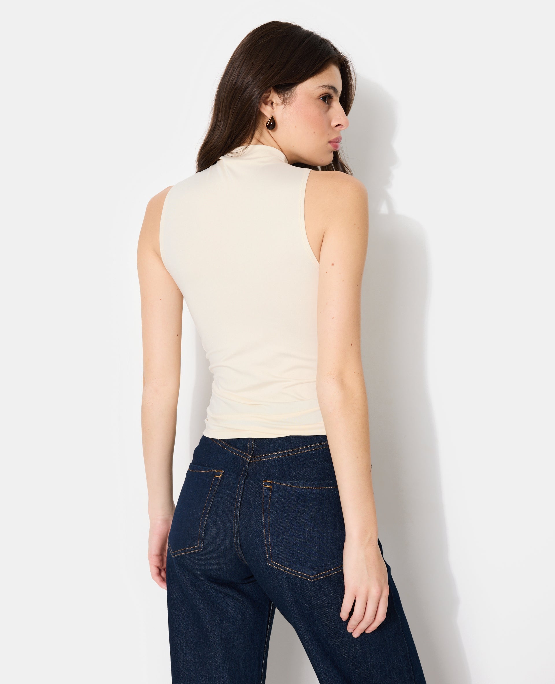 Top en maille stretch avec boucle bijou