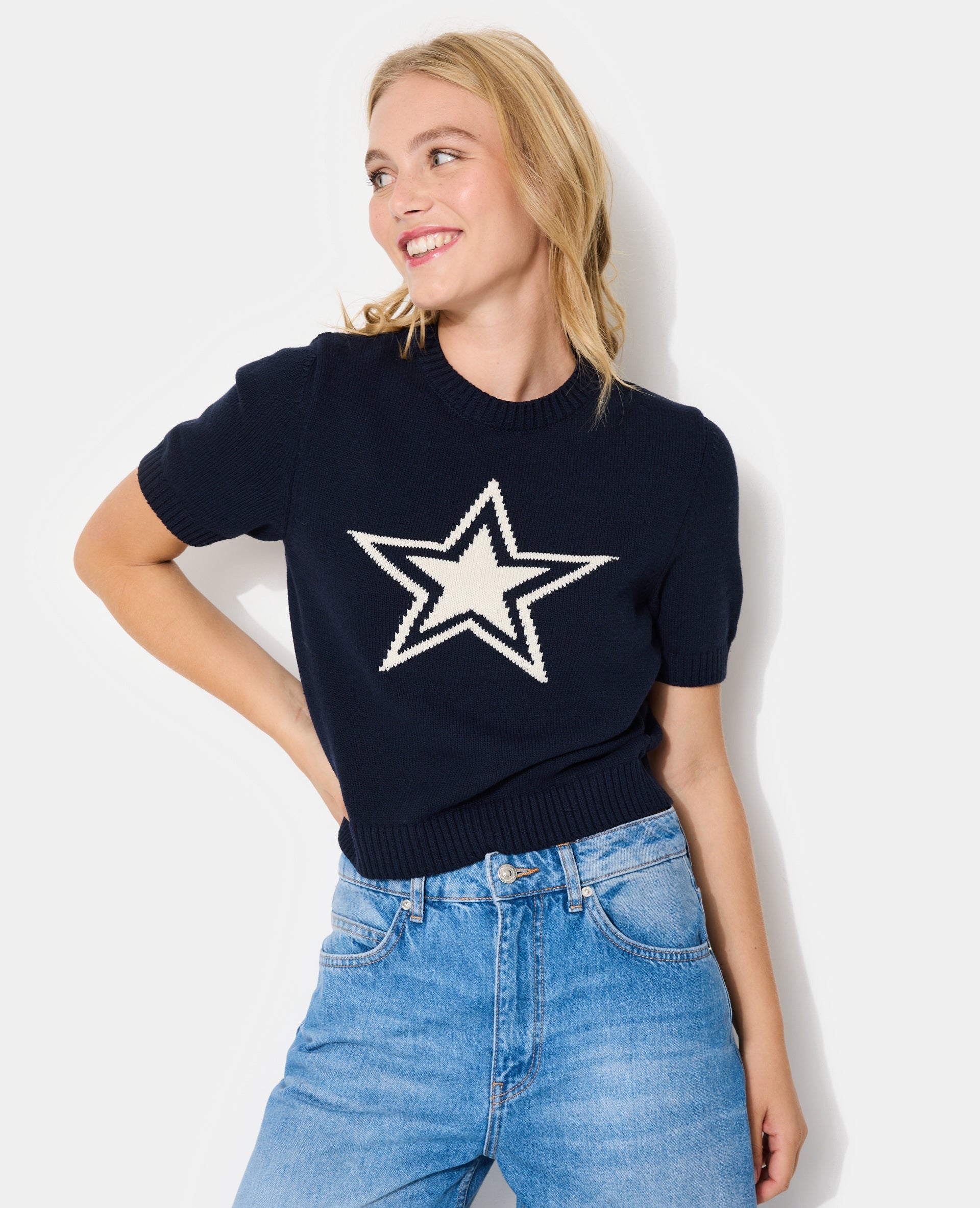 Pull manches courtes avec étoile