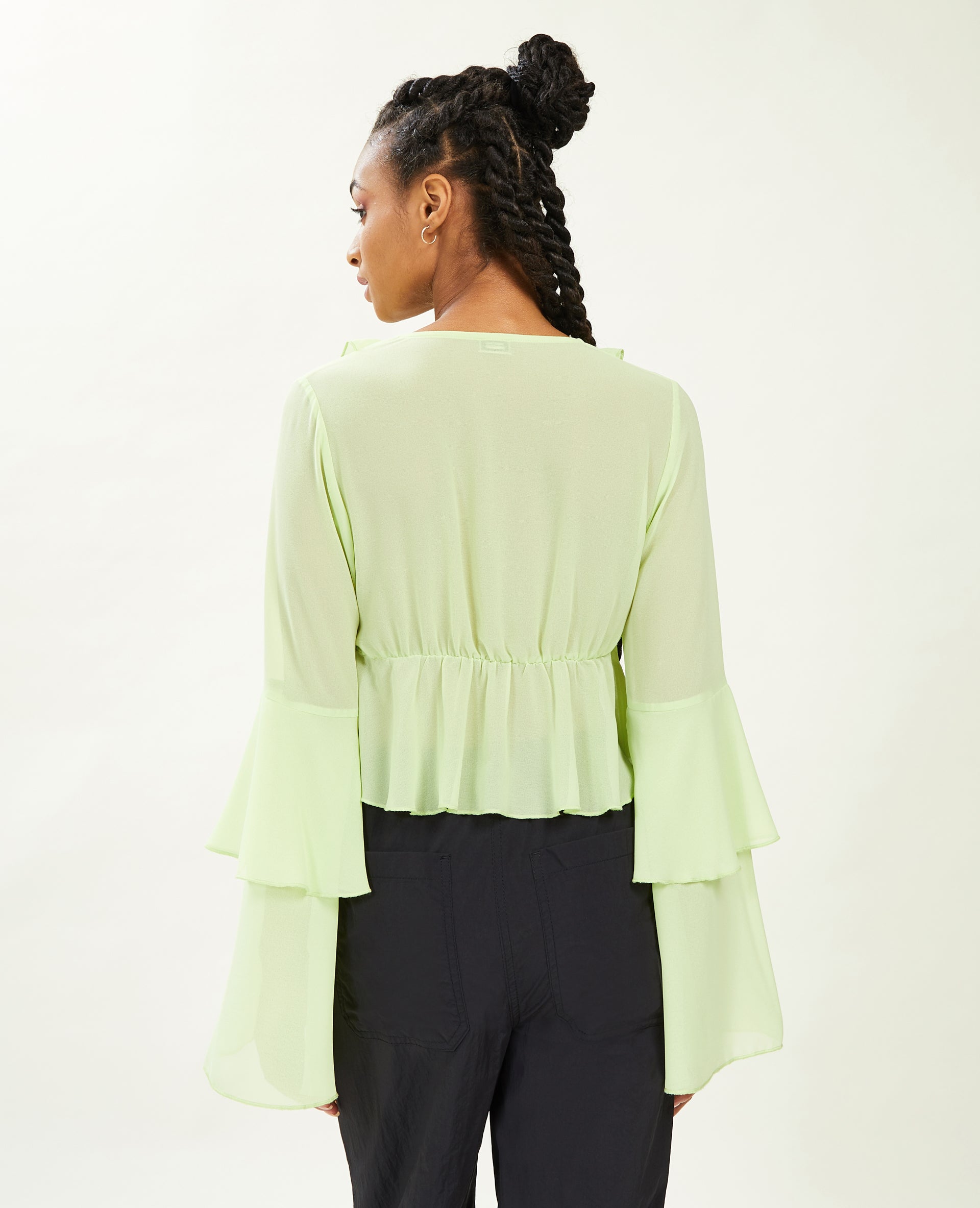 Blouse avec volants en voile