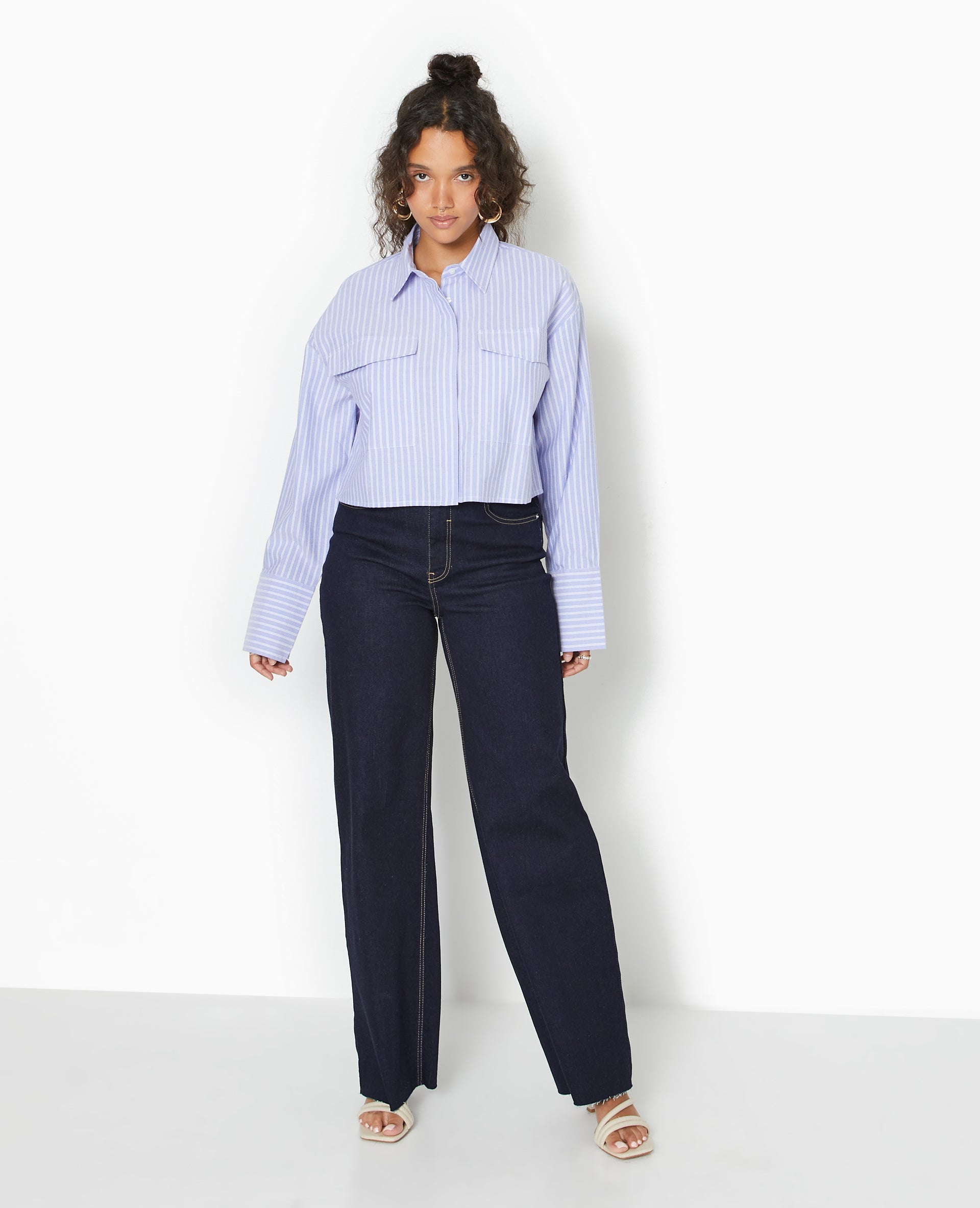 Chemise cropped manches longues motif rayures
