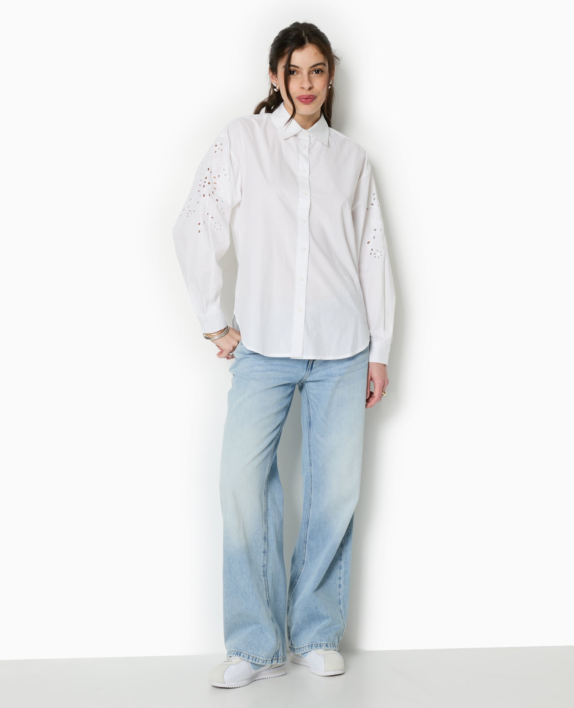 Chemise avec manches broderie anglaise
