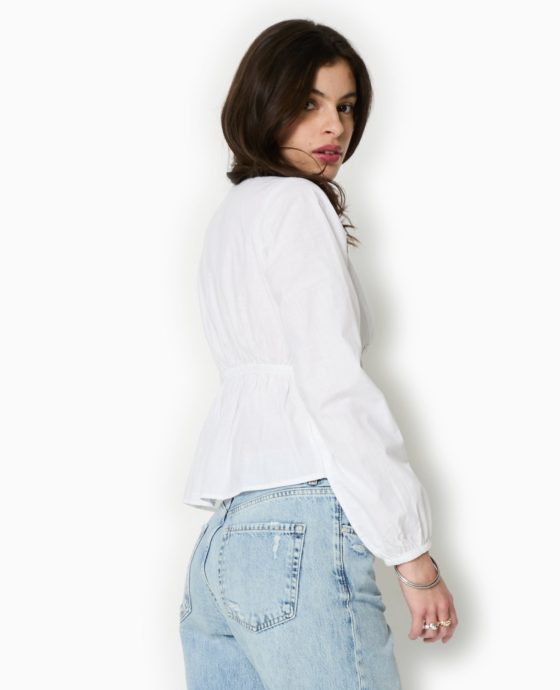 Blouse brodée manches longues