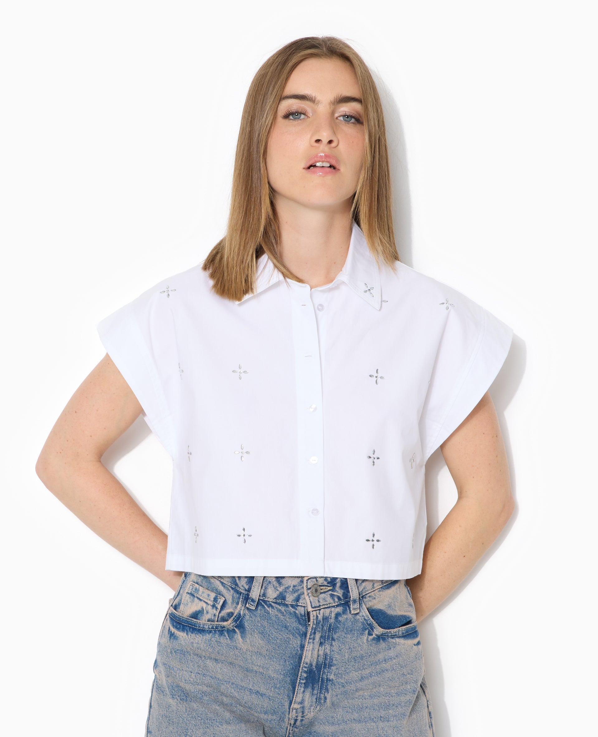 Chemise ample et courte avec strass