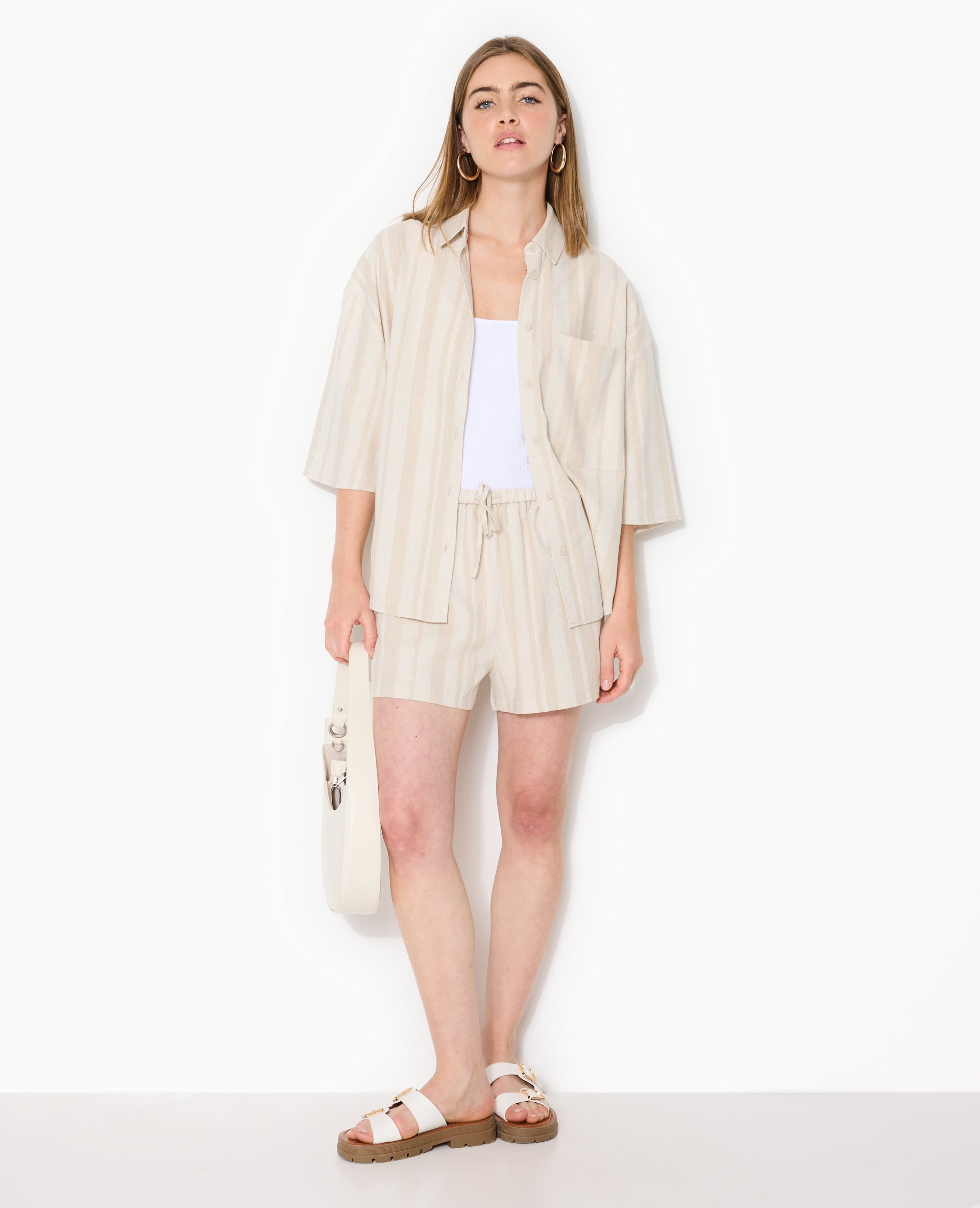 Chemise manches courtes oversize avec lin