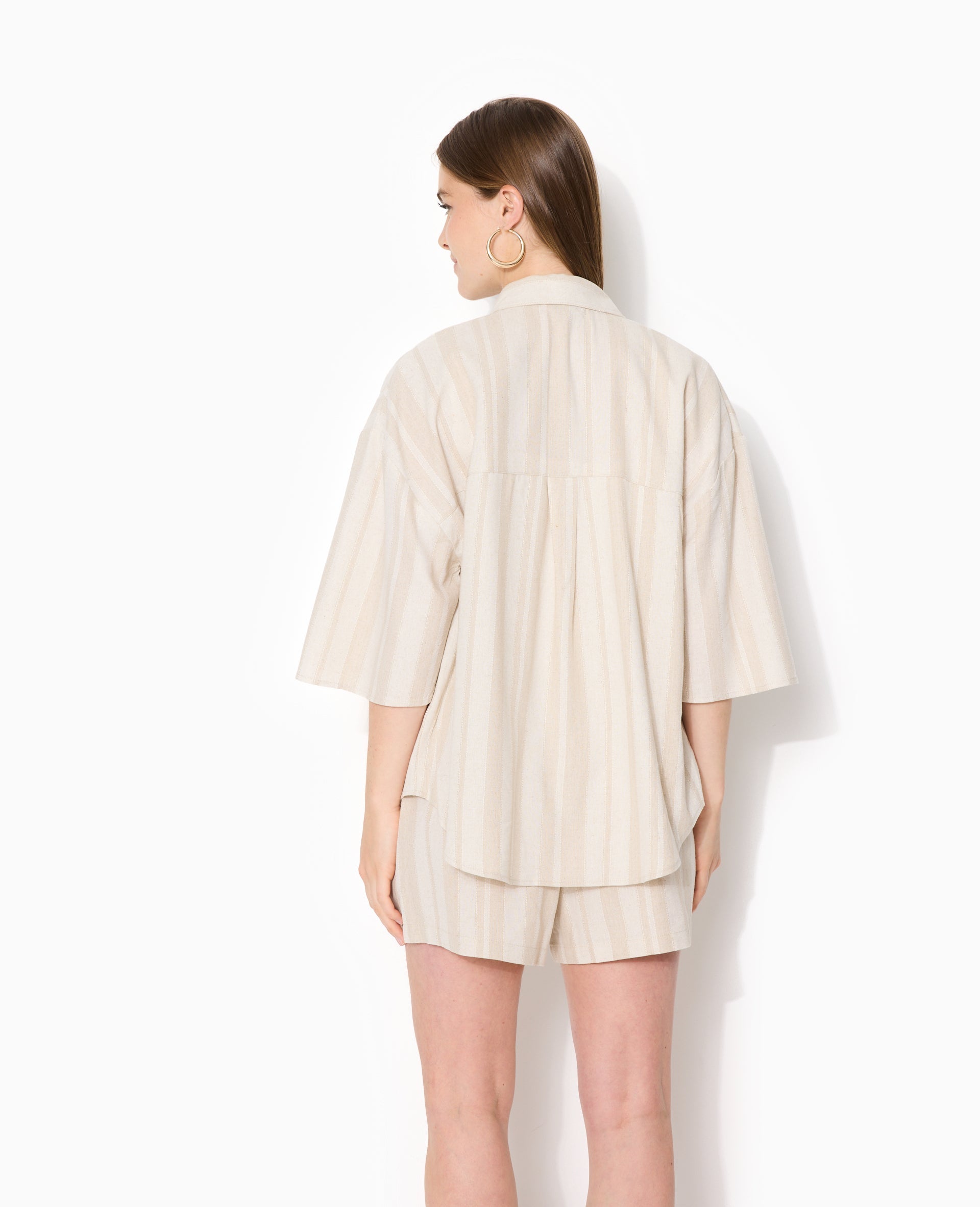 Chemise manches courtes oversize avec lin
