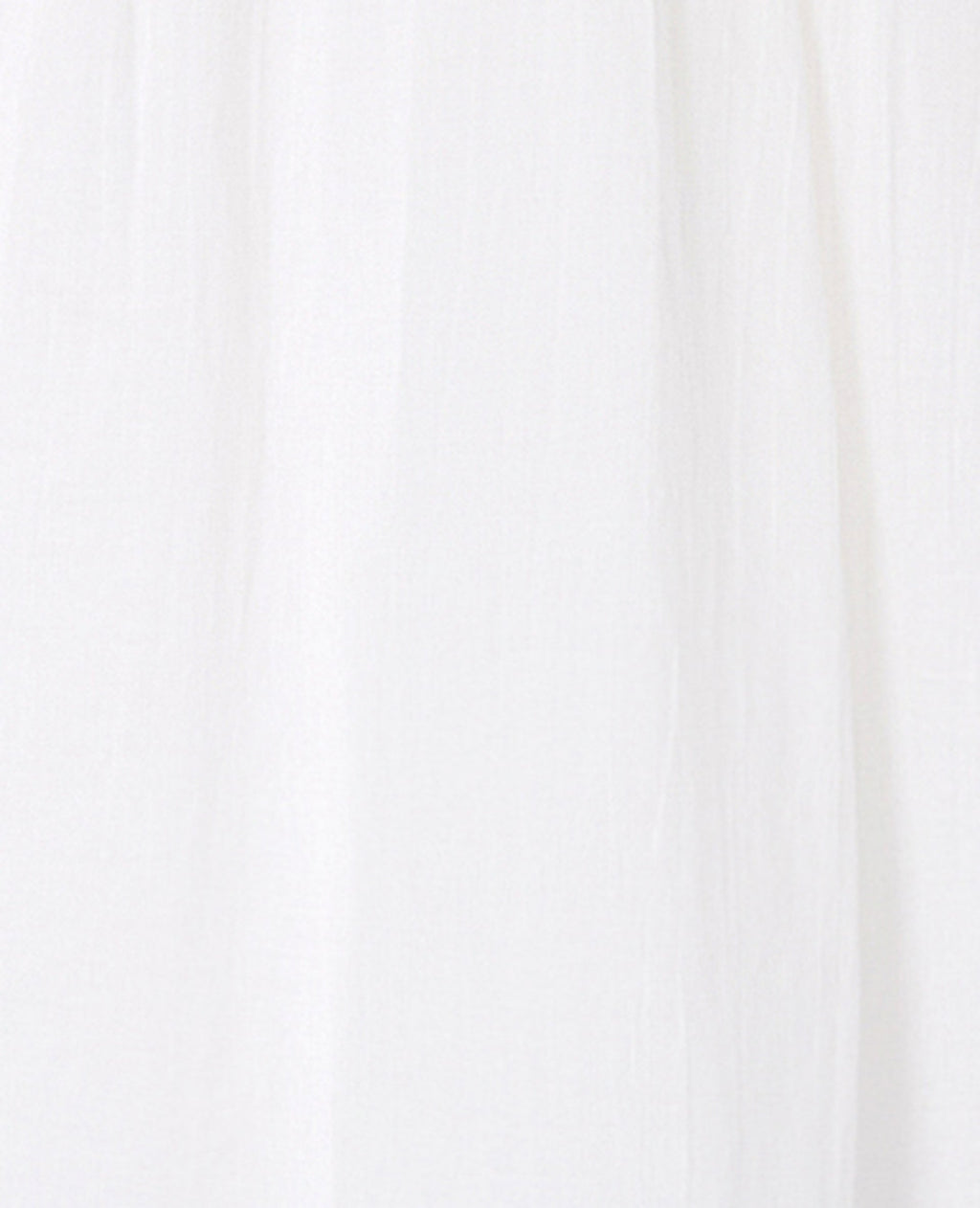 Blouse romantique avec broderies et volants