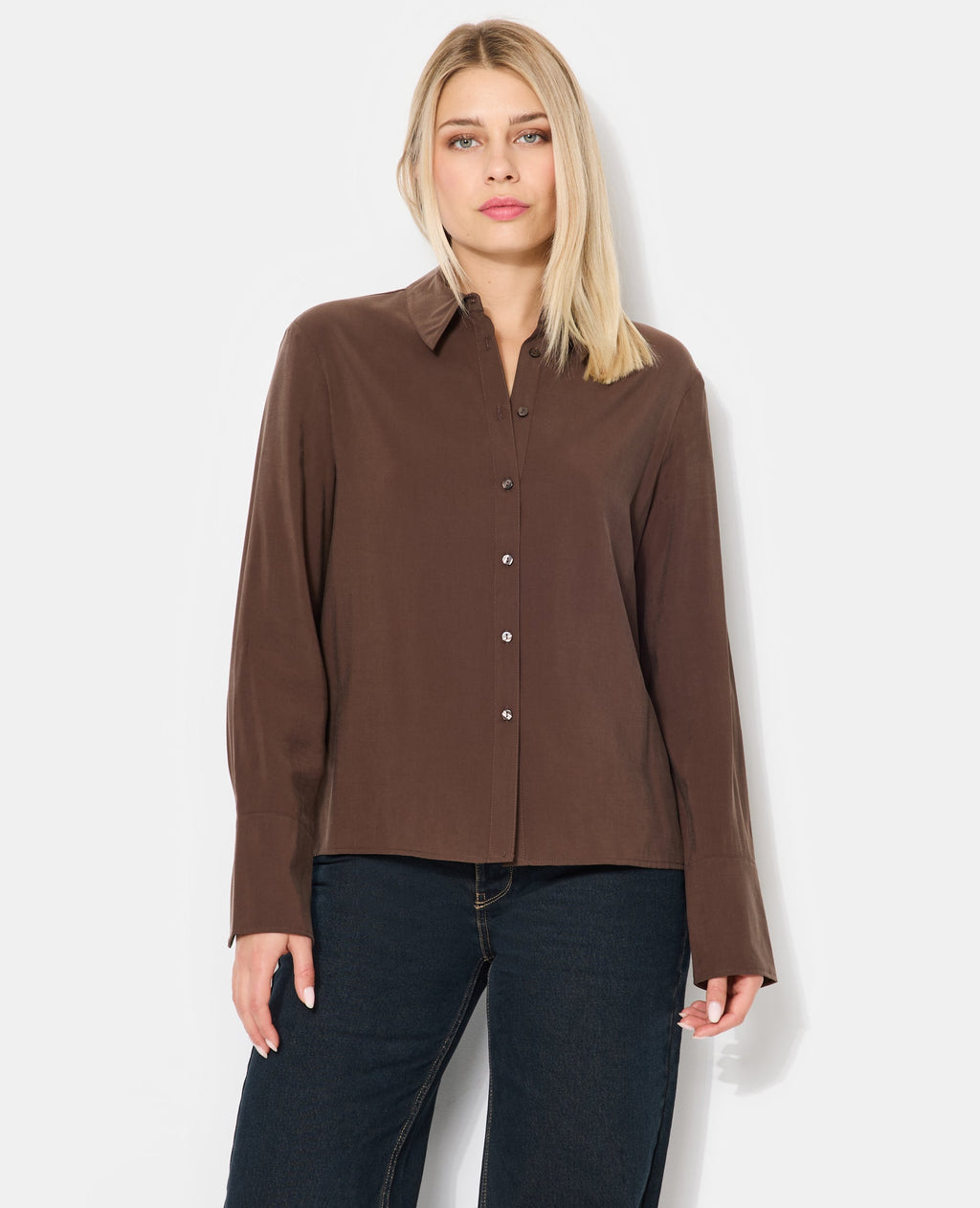 Chemise en tissu effet peau de pêche
