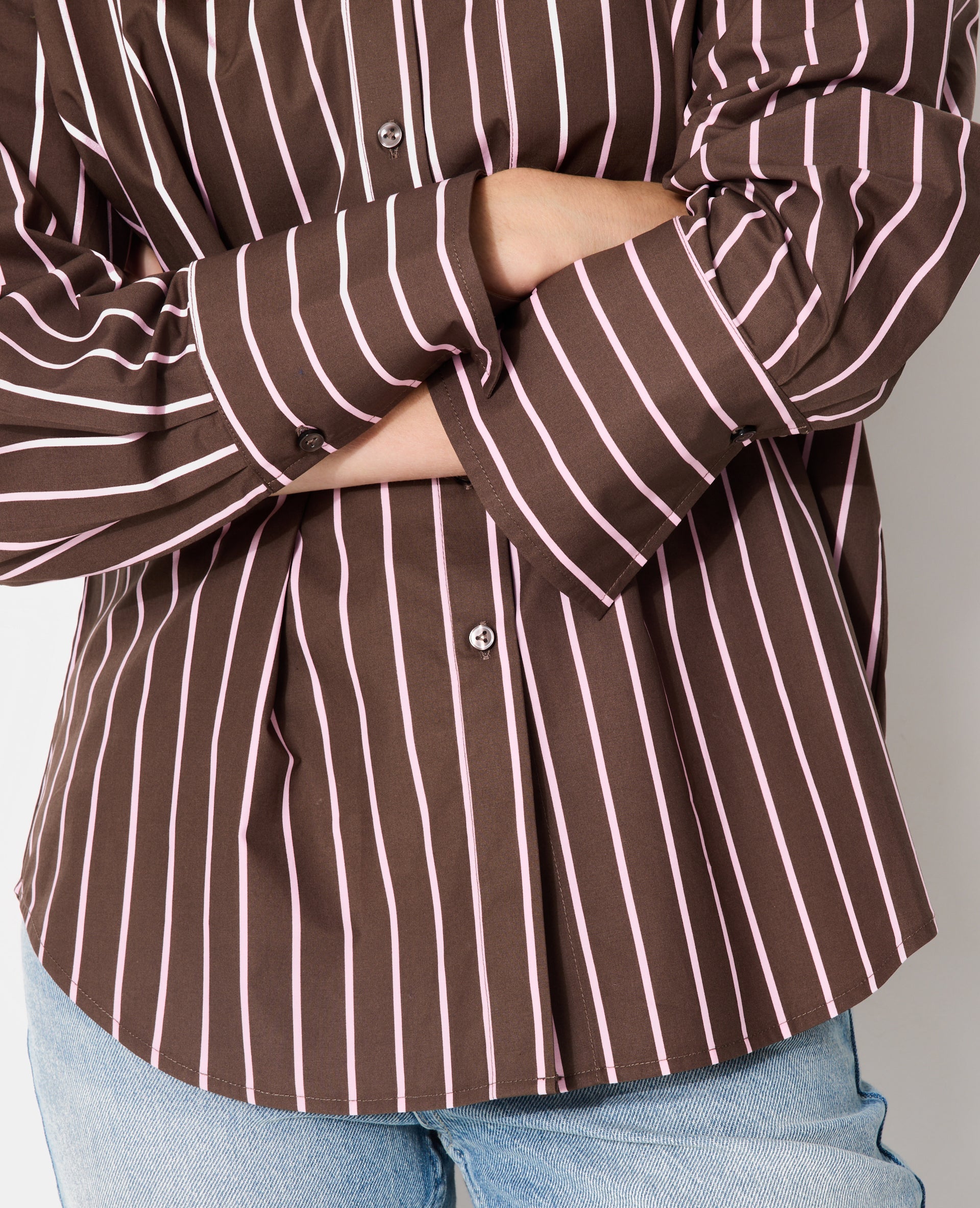 Chemise oversize avec poche motif rayures