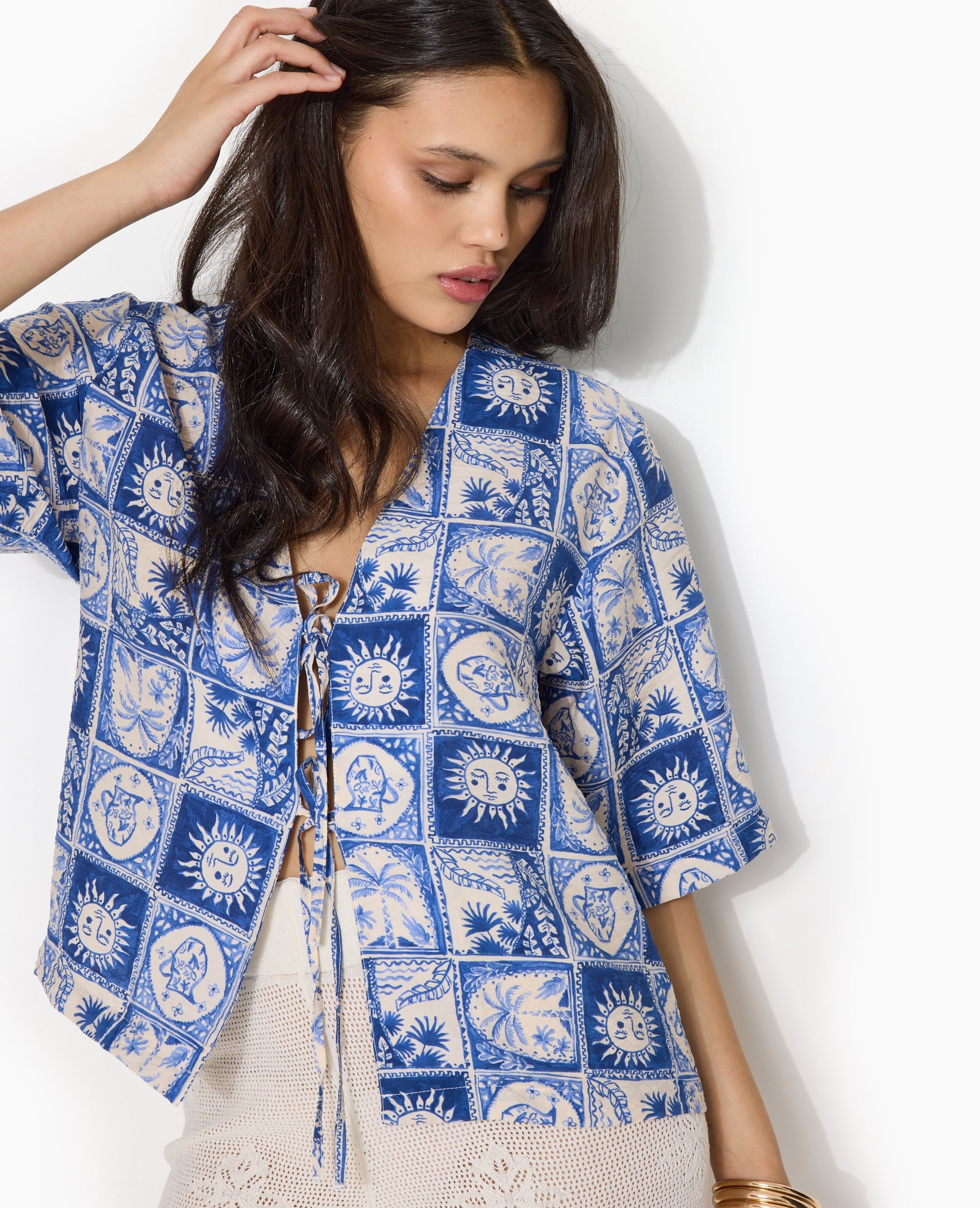 Chemise manches courtes avec liens à nouer