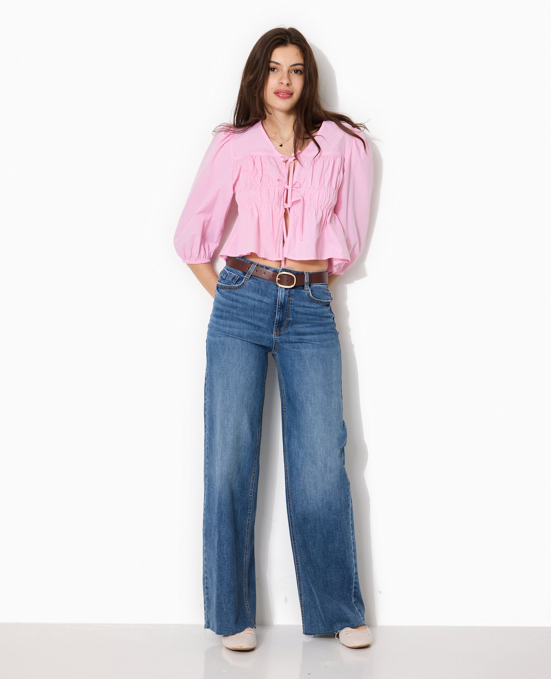 Blouse avec nouettes motif mini-vichy
