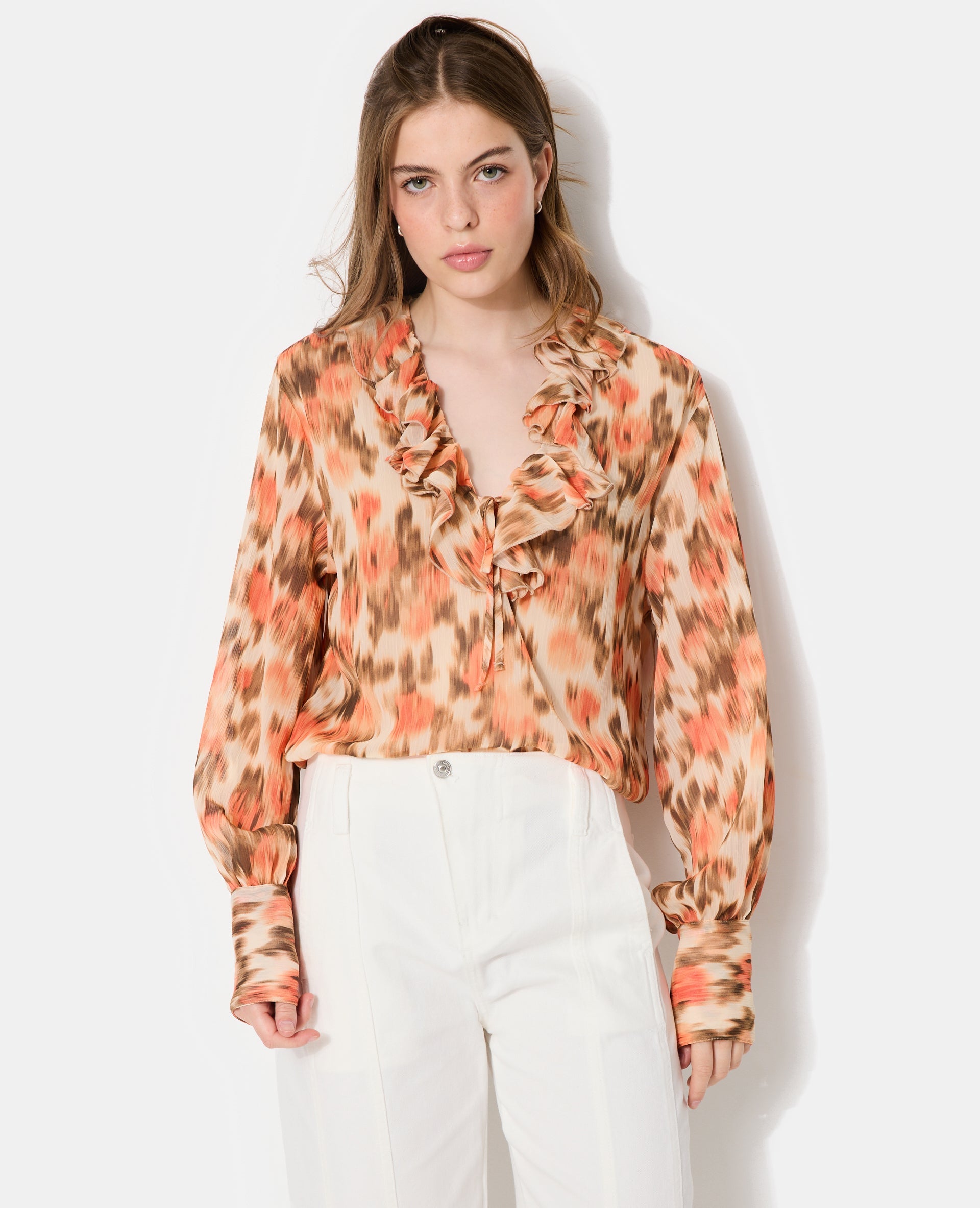 Blouse en voile avec motifs fleurs floues