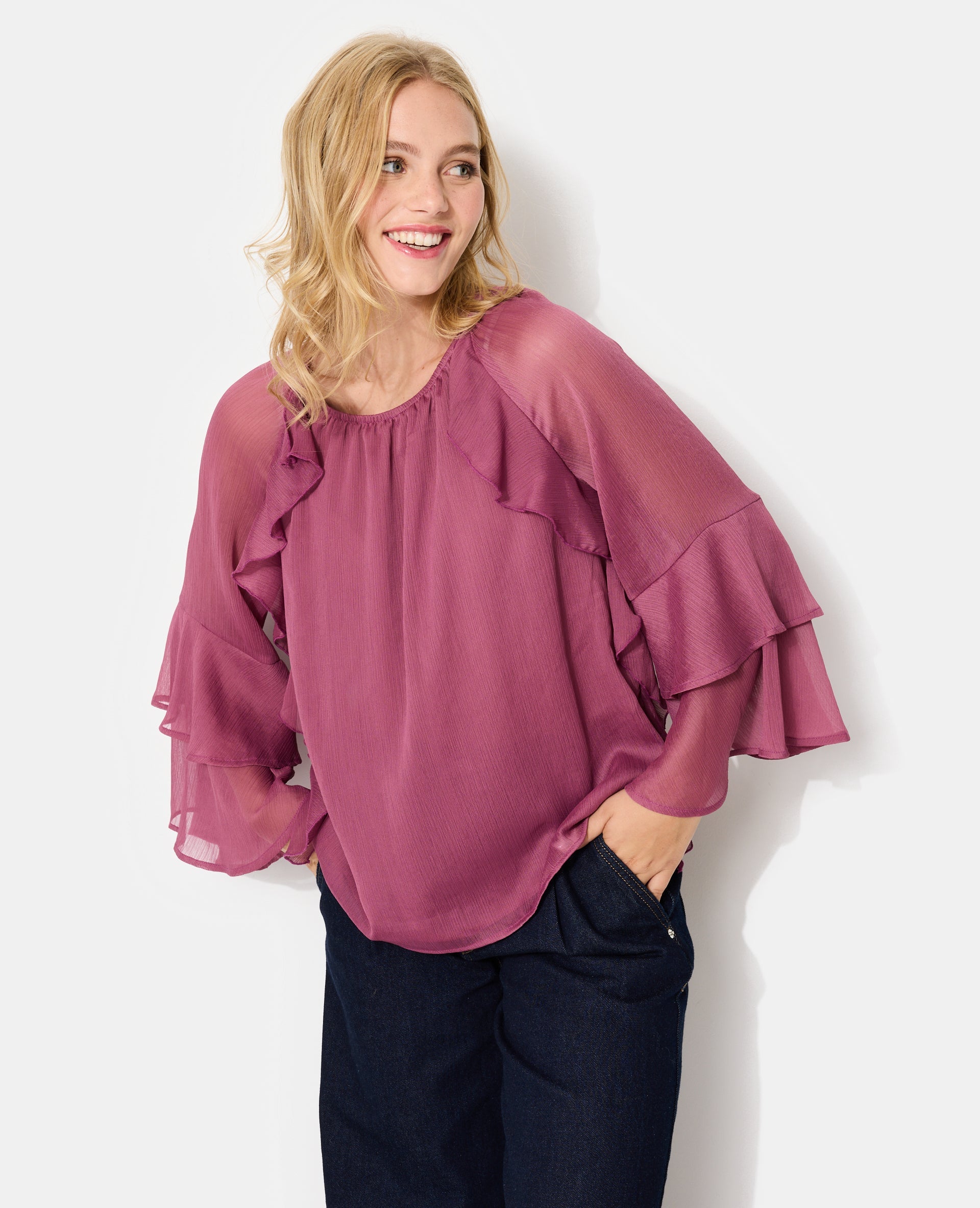 Blouse encolure Bardot en voile avec volants