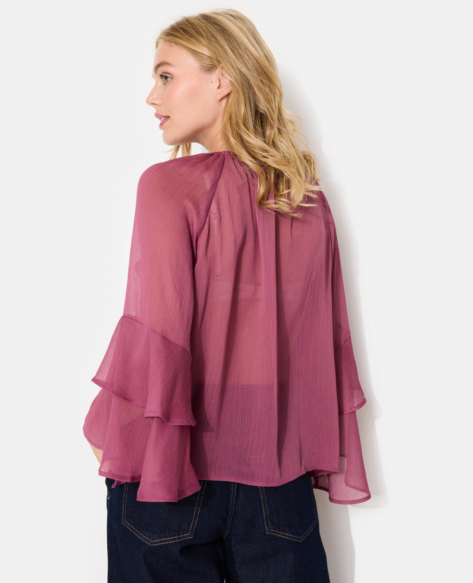 Blouse encolure Bardot en voile avec volants