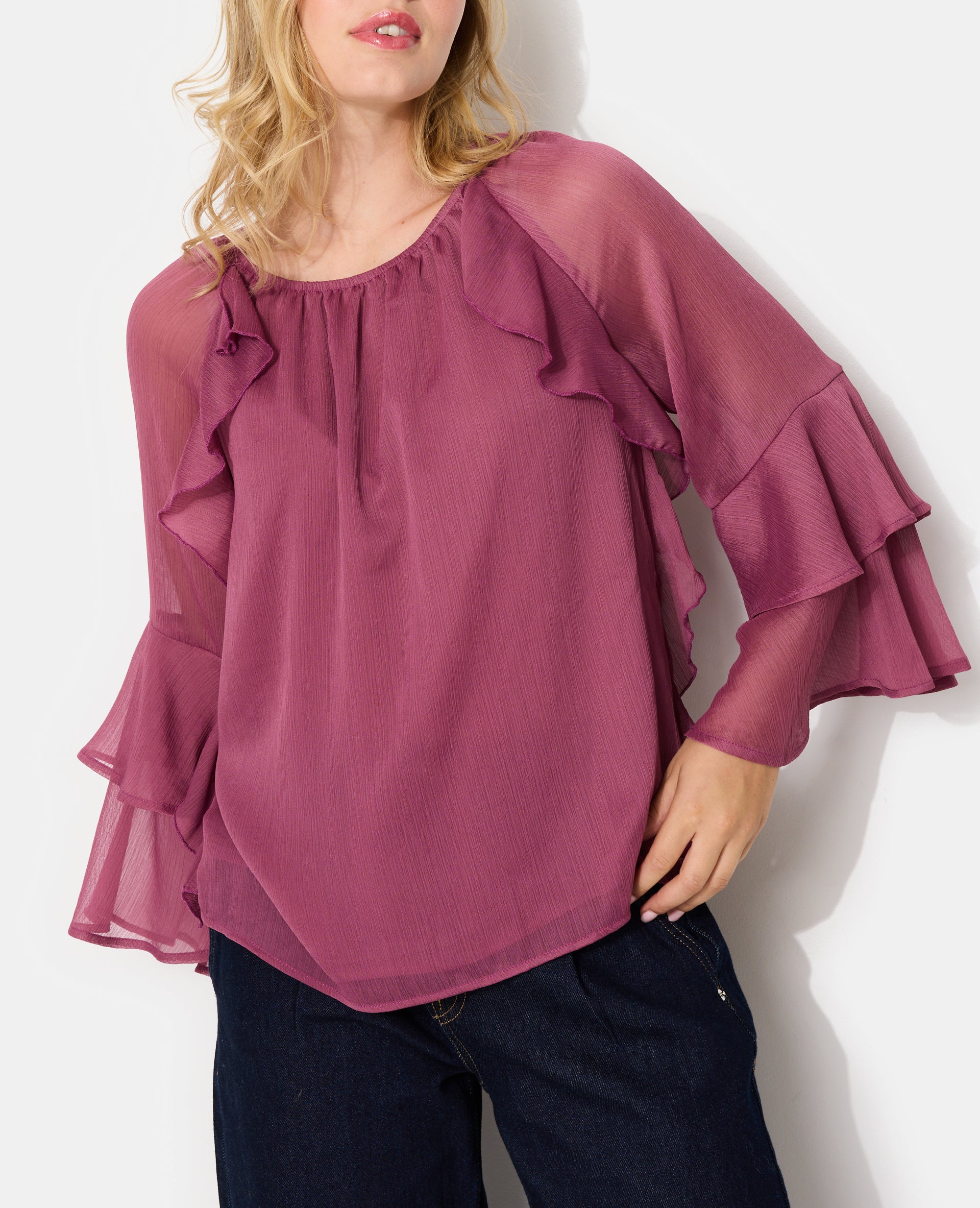Blouse encolure Bardot en voile avec volants