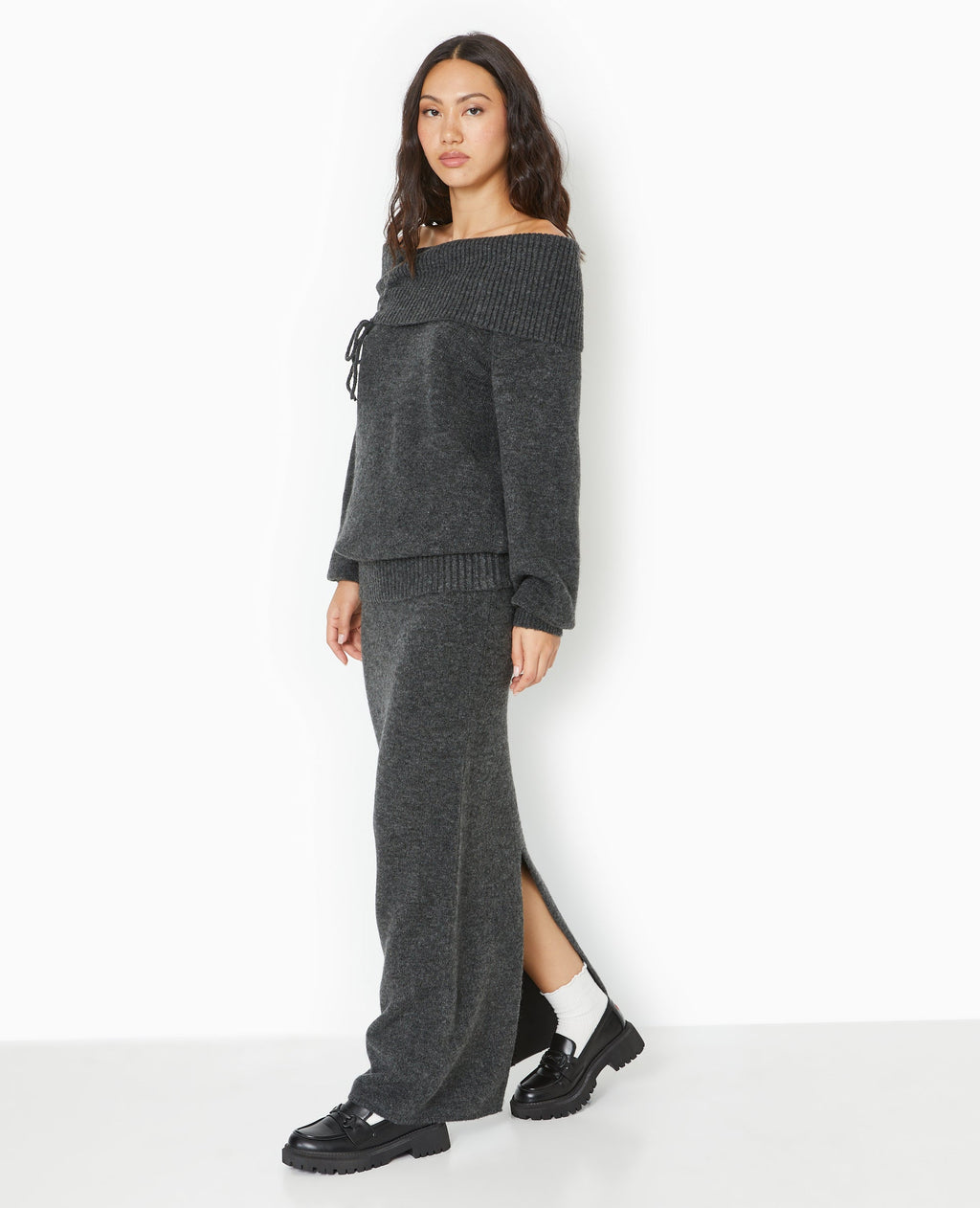Jupe longue en maille avec ceinture revers