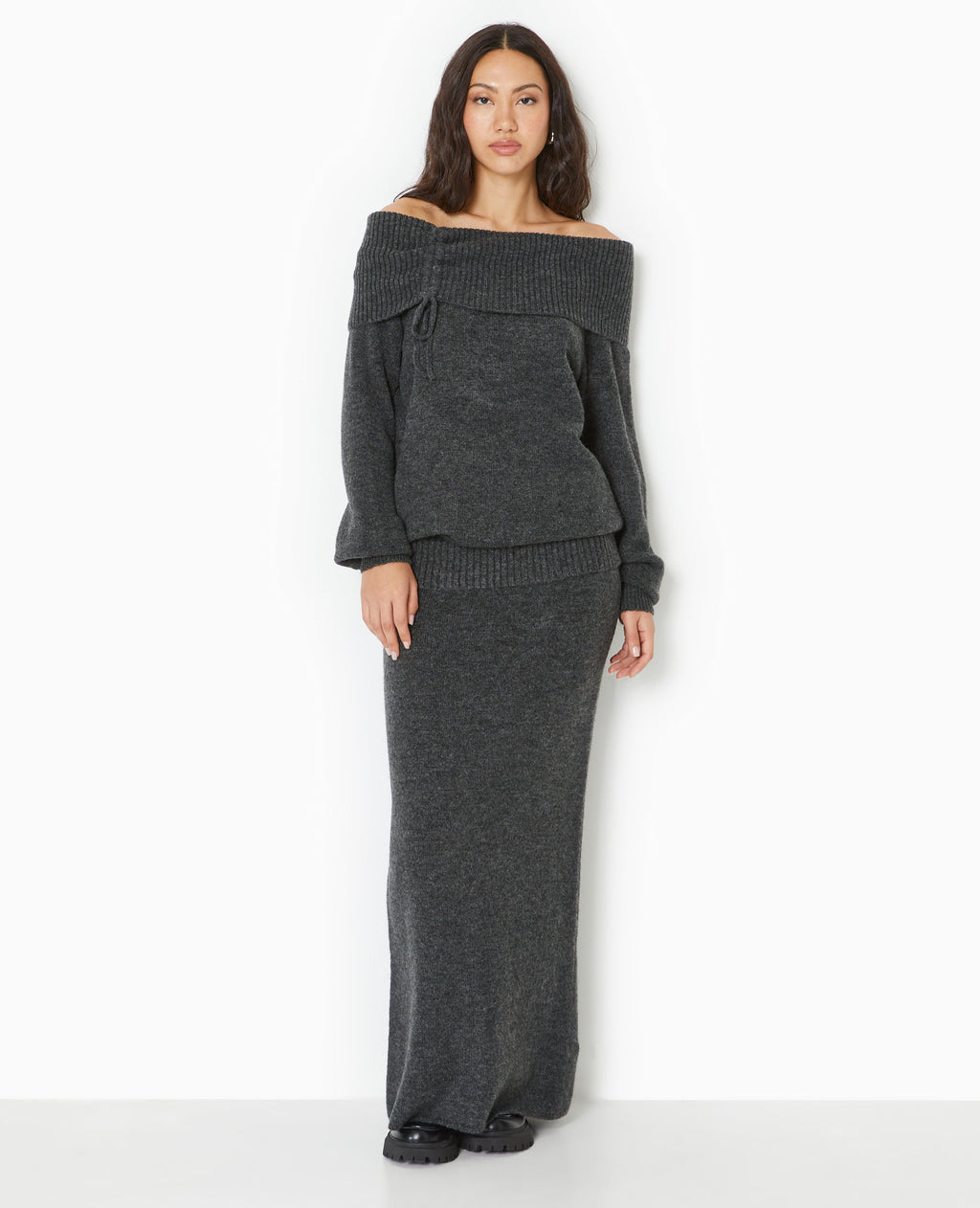 Jupe longue en maille avec ceinture revers