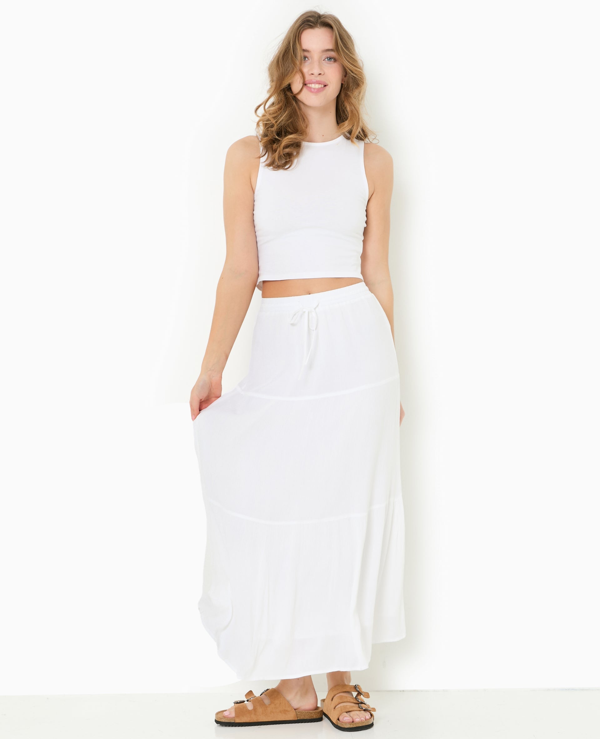 Jupon long à étages avec ceinture élastiquée