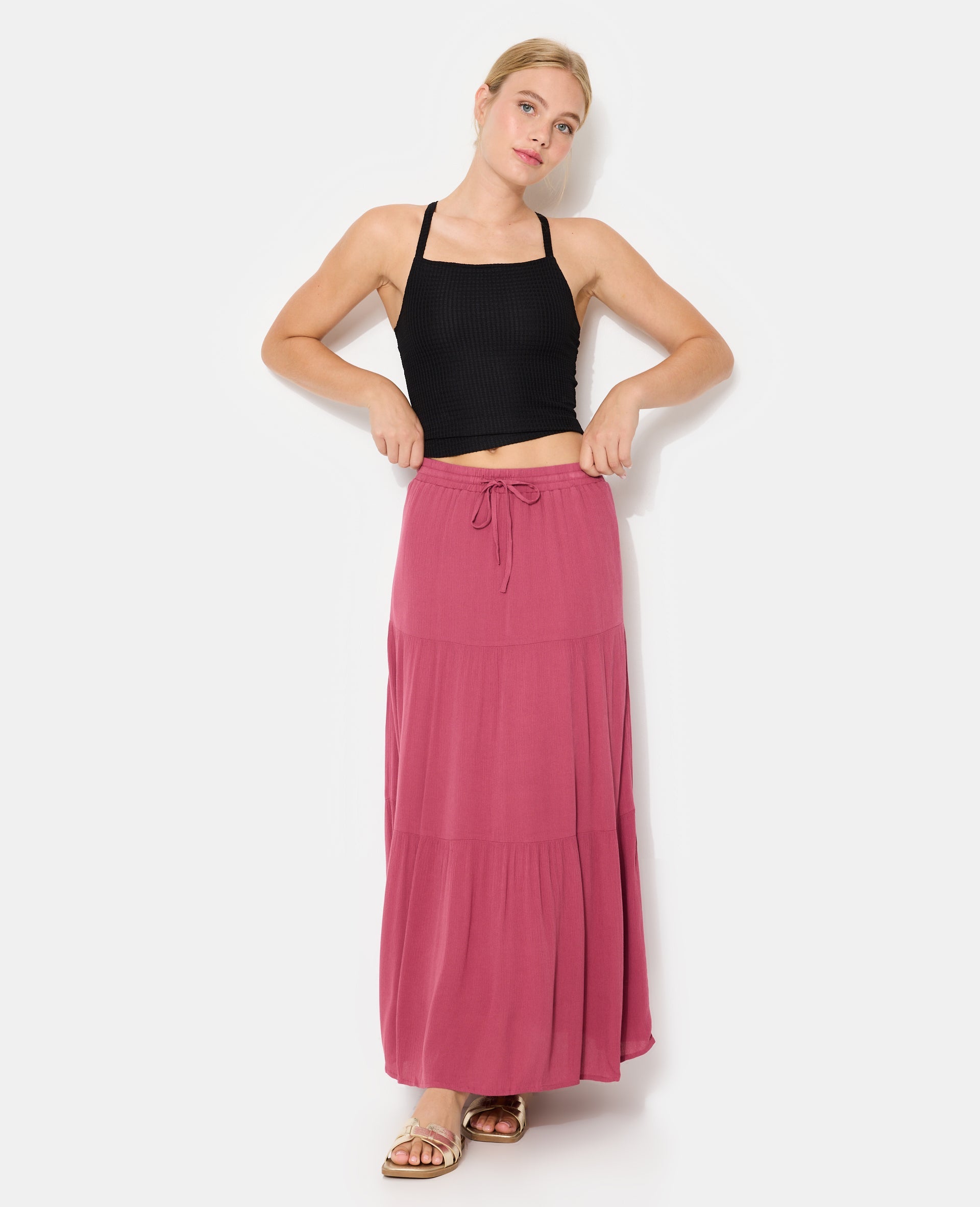 Jupon long à étages avec ceinture élastiquée
