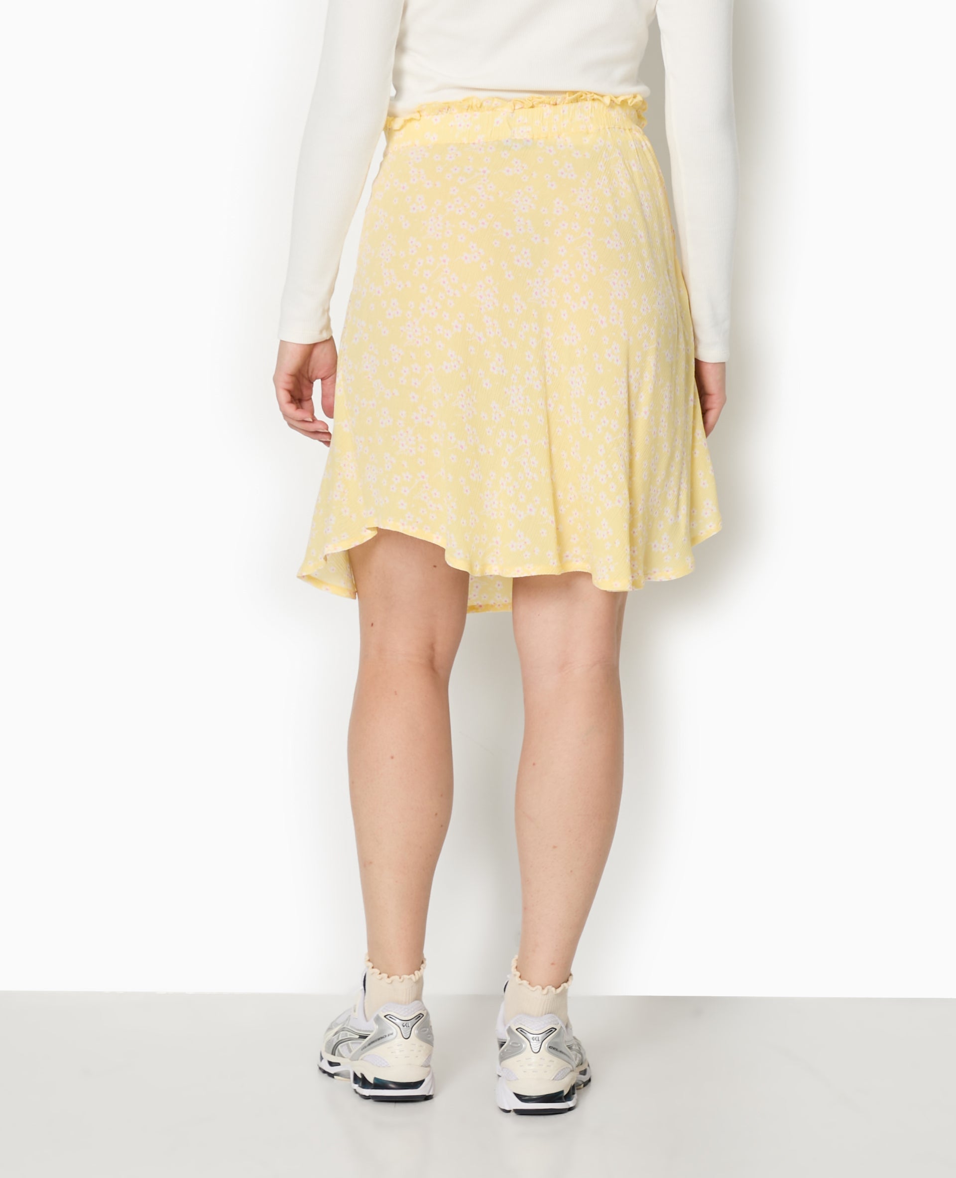 Jupe patineuse avec petites fleurs