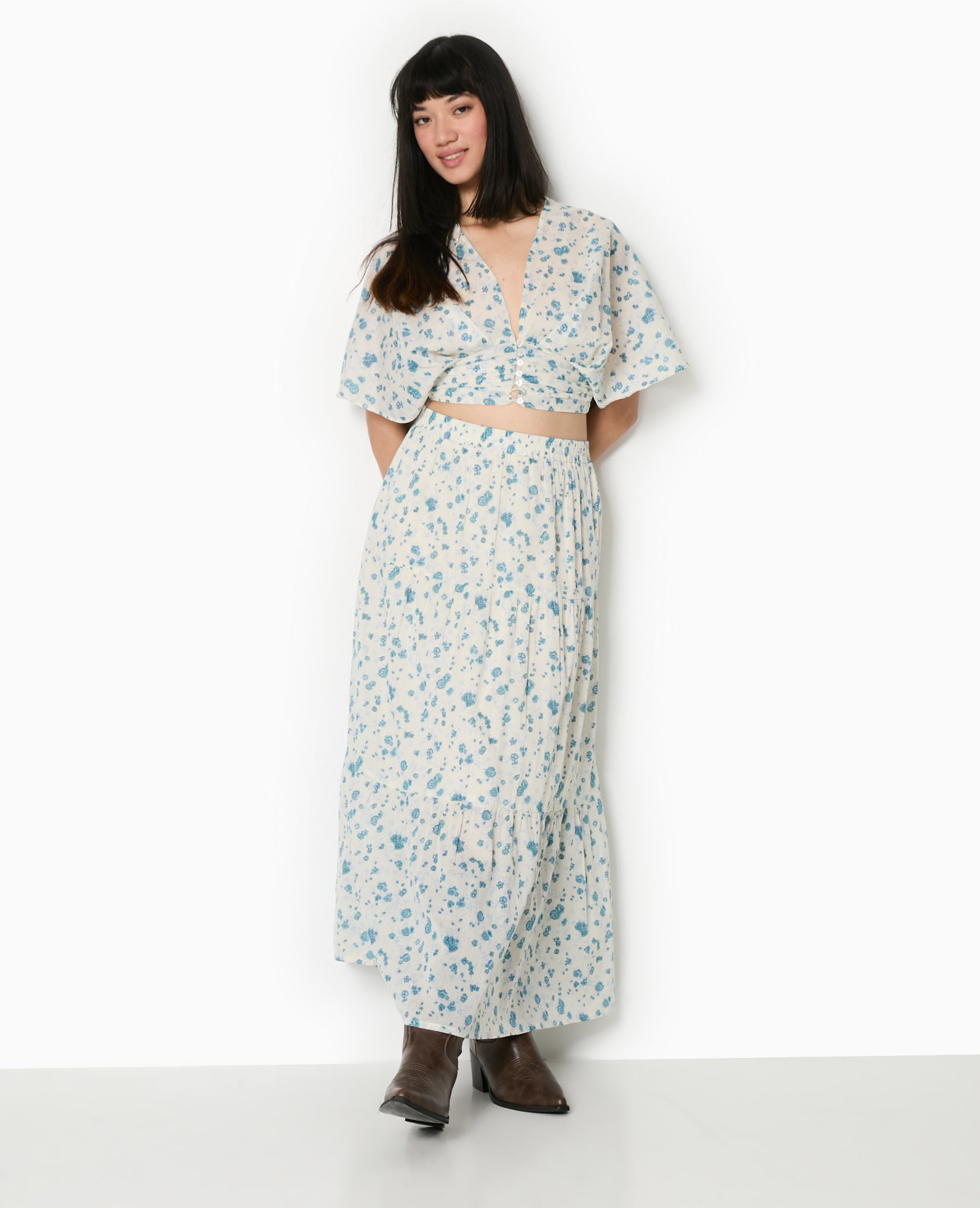 Jupe longue à étages motif fleurs