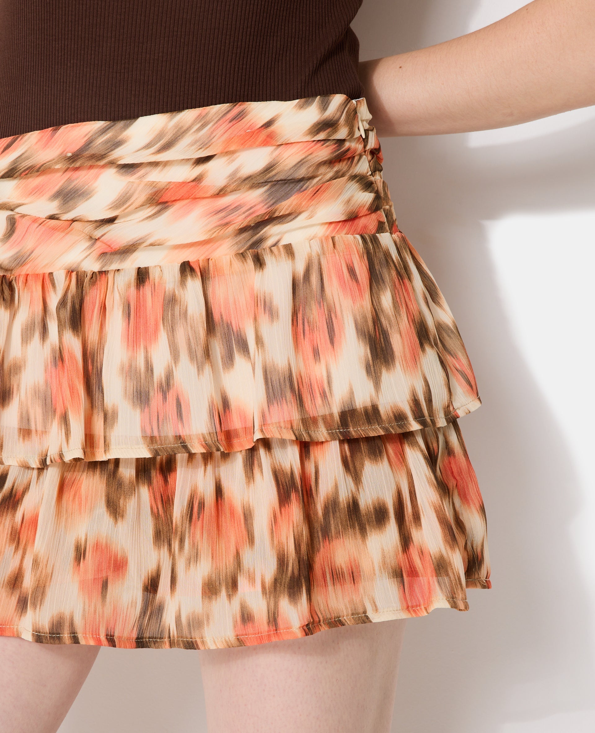 Jupe-short en voile avec motifs fleurs floues